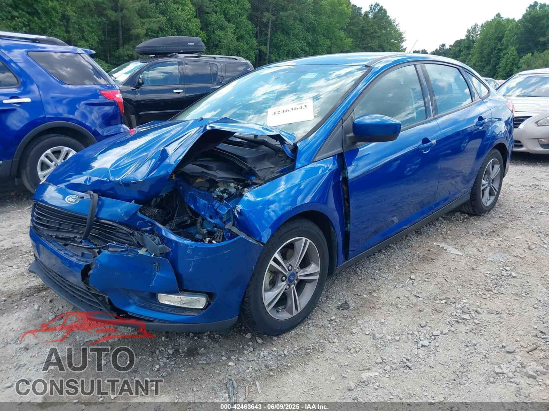 FORD FOCUS 2018 - 1FADP3FE8JL238024