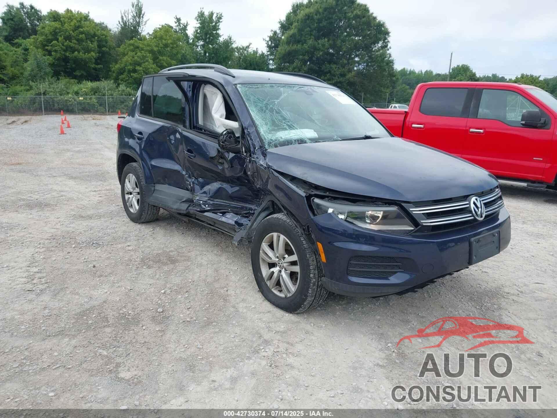 VOLKSWAGEN TIGUAN 2016 - WVGAV7AX6GW584515