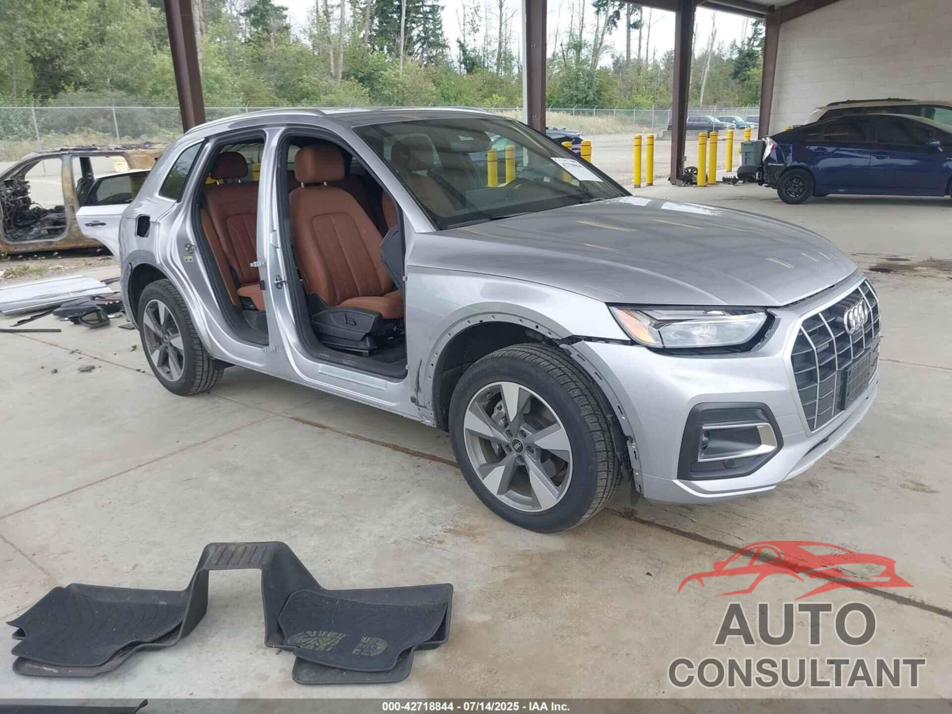 AUDI Q5 2022 - WA1BBAFY1N2081876