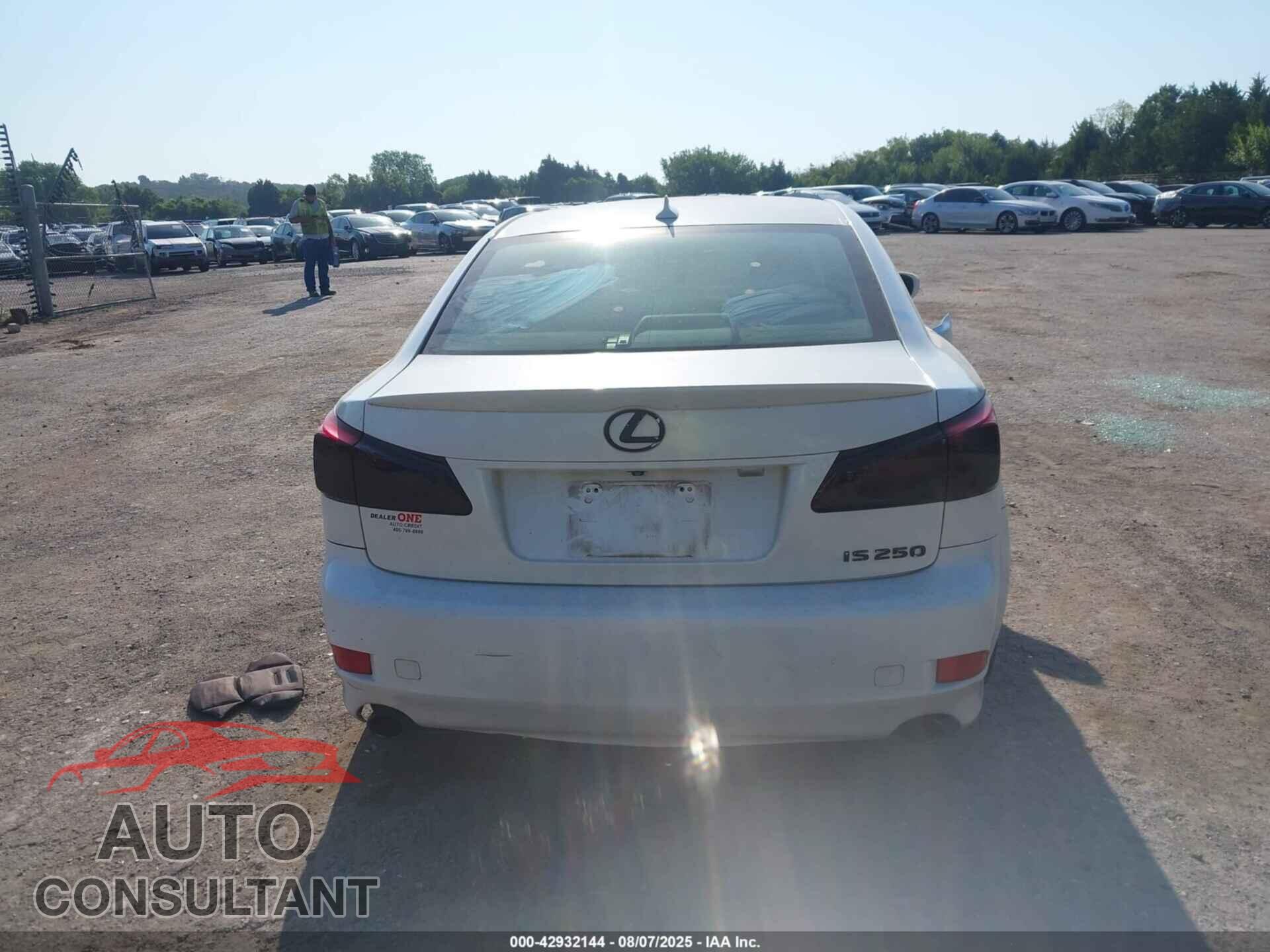 LEXUS IS 250 2012 - JTHBF5C22C5167080