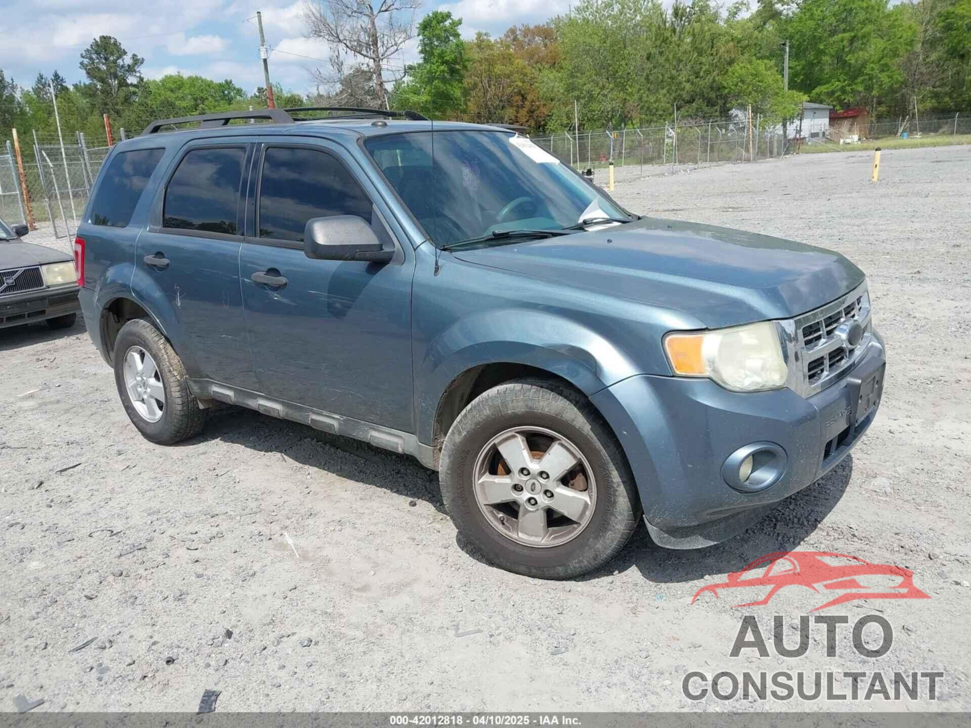FORD ESCAPE 2010 - 1FMCU9DG5AKD31042