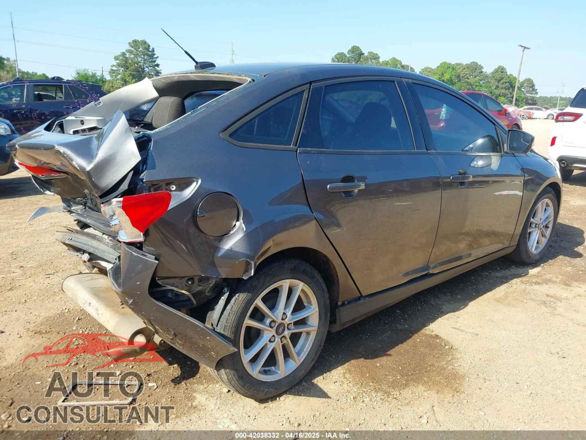 FORD FOCUS 2016 - 1FADP3F22GL208595
