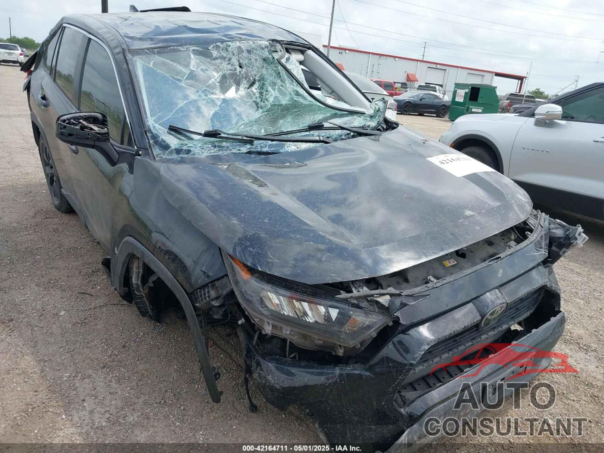 TOYOTA RAV4 2022 - 2T3H1RFV3NW200543