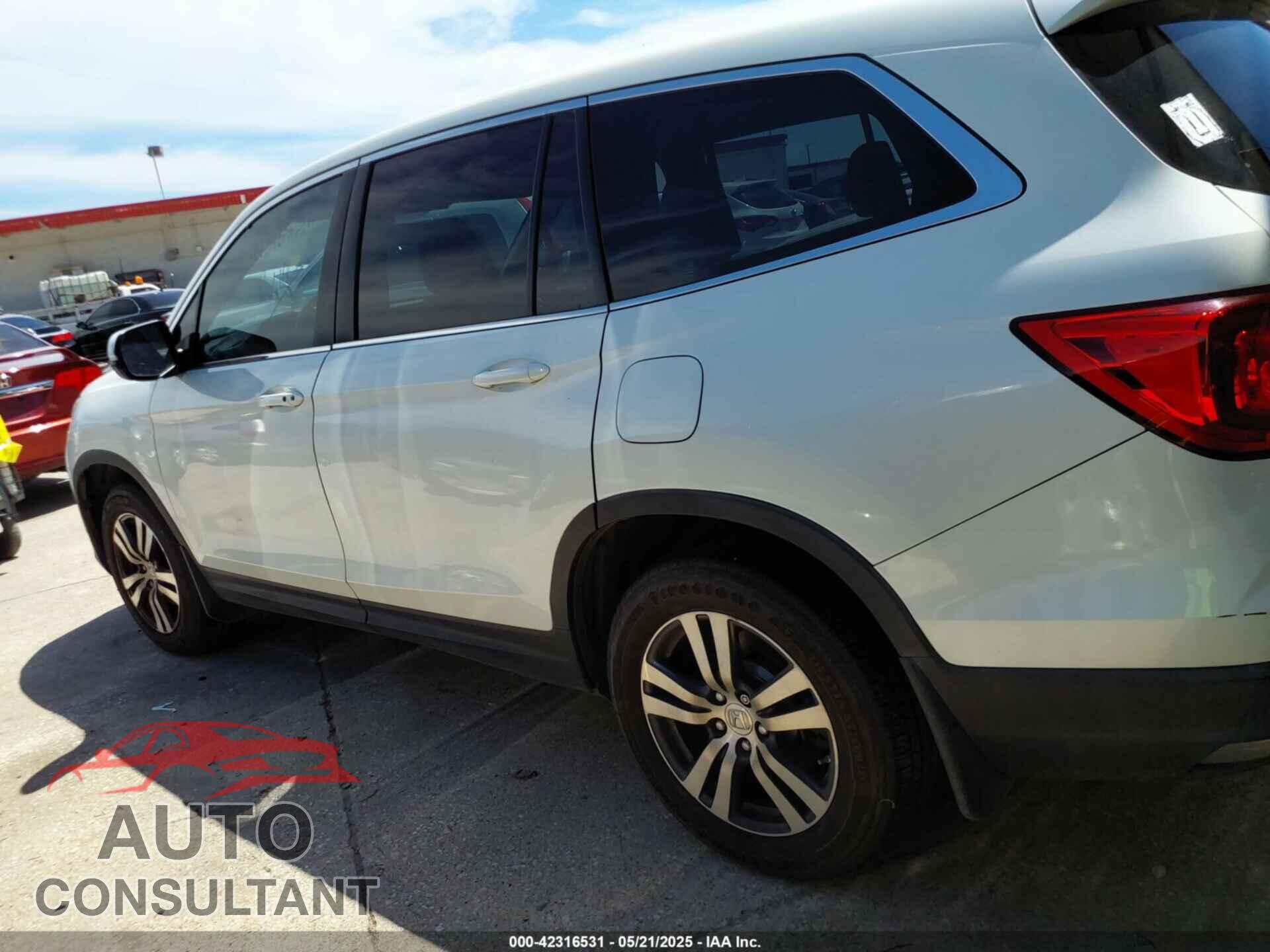 HONDA PILOT 2016 - 5FNYF5H53GB016137