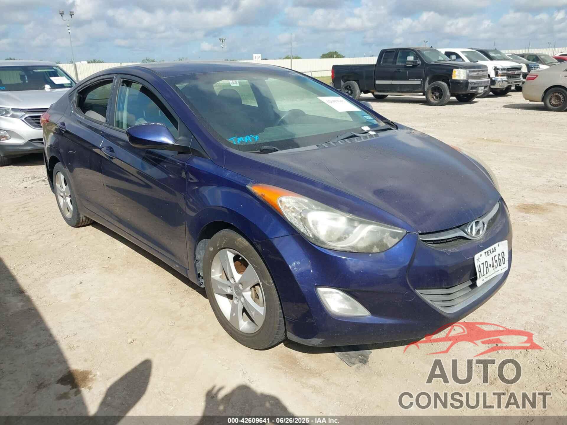HYUNDAI ELANTRA 2013 - 5NPDH4AE3DH413339