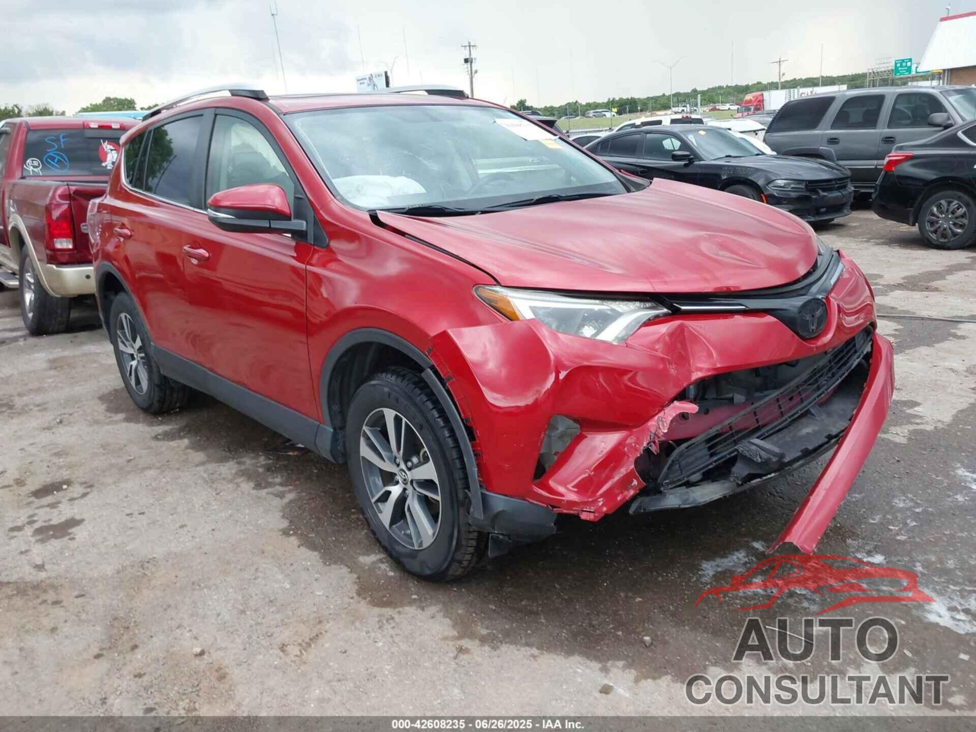 TOYOTA RAV4 2016 - JTMWFREV5GJ097153