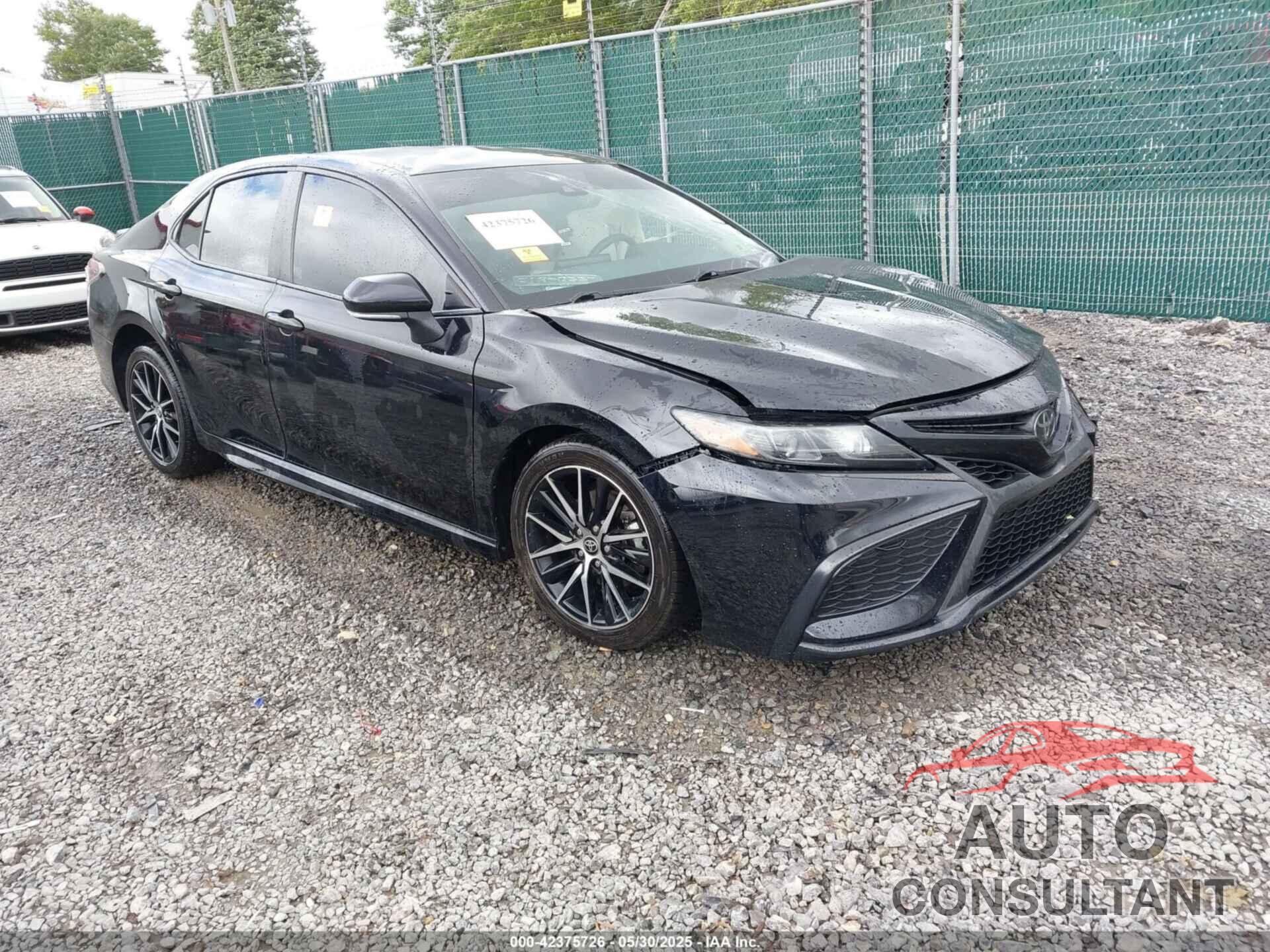 TOYOTA CAMRY 2022 - 4T1G11AK2NU076610