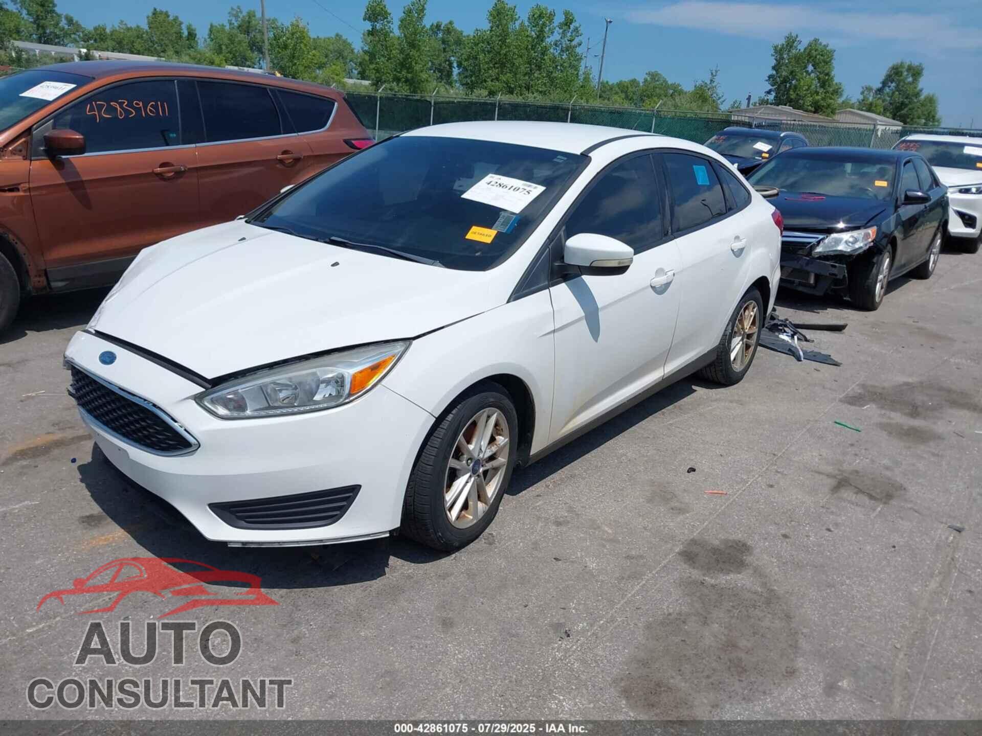 FORD FOCUS 2017 - 1FADP3F23HL218702