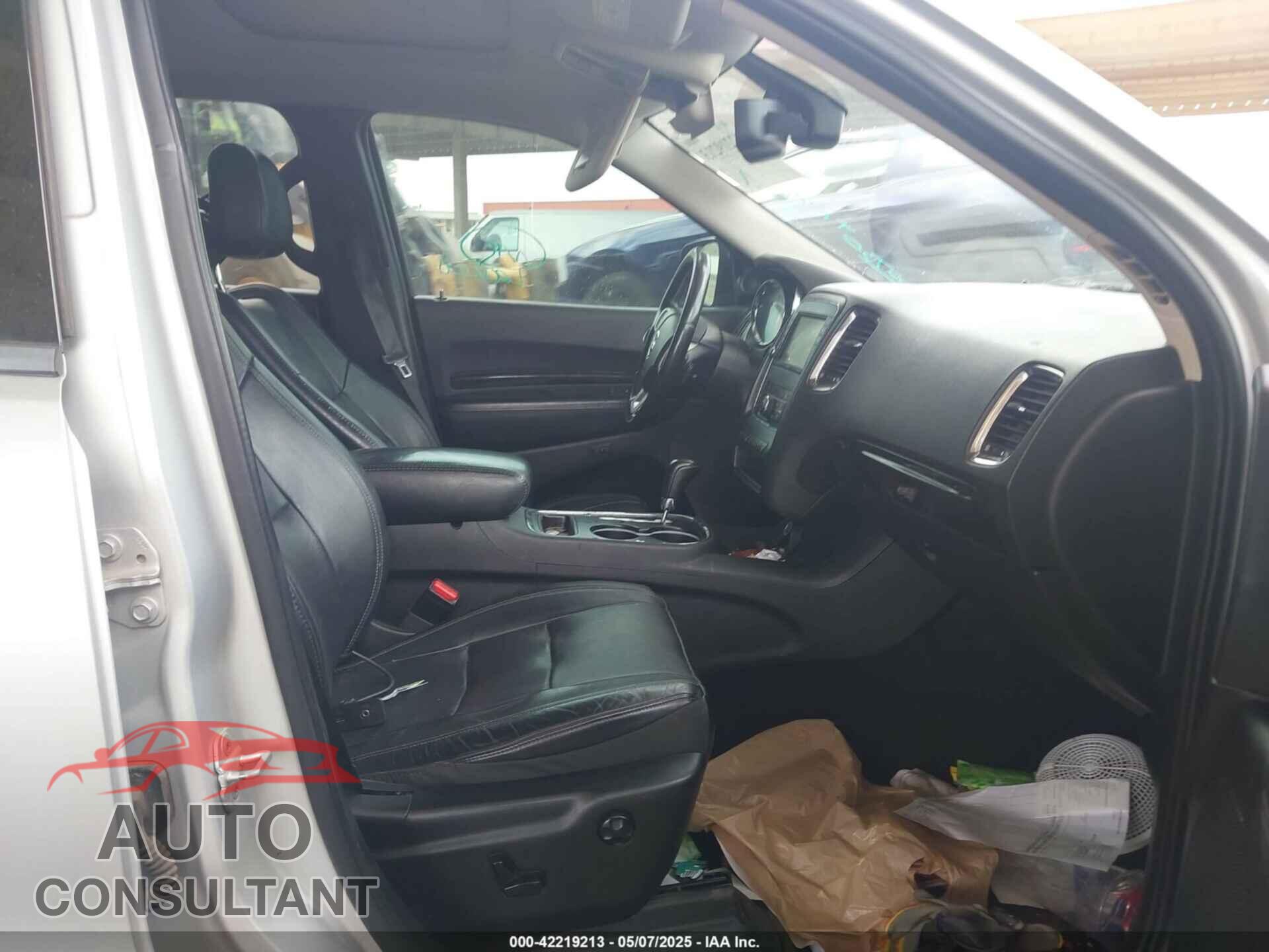 DODGE DURANGO 2012 - 1C4RDJEG6CC100730