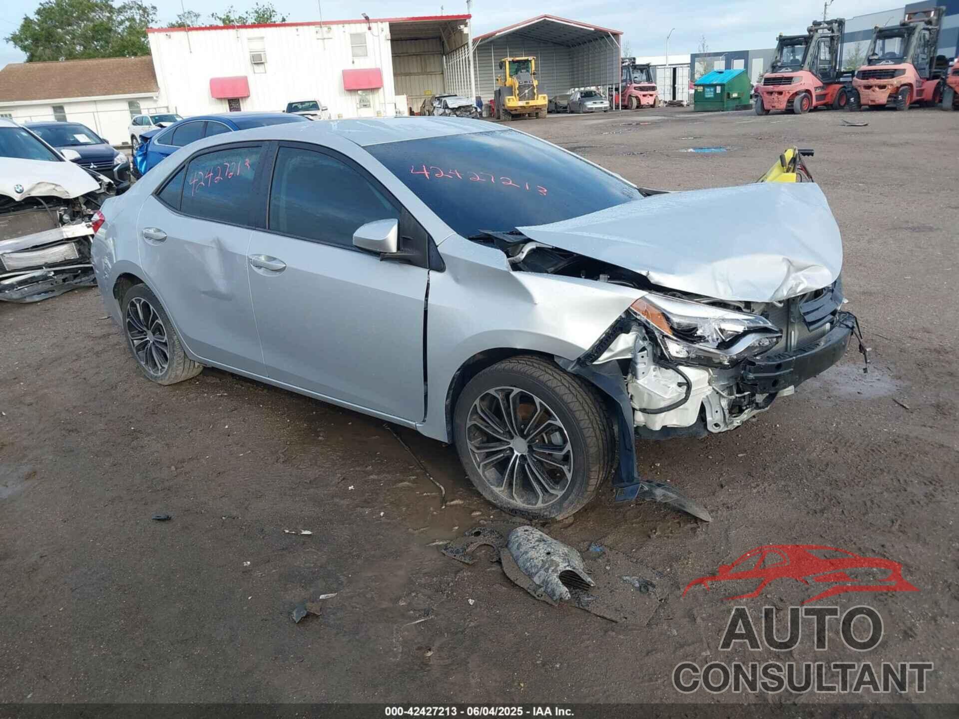 TOYOTA COROLLA 2015 - 2T1BURHEXFC302198