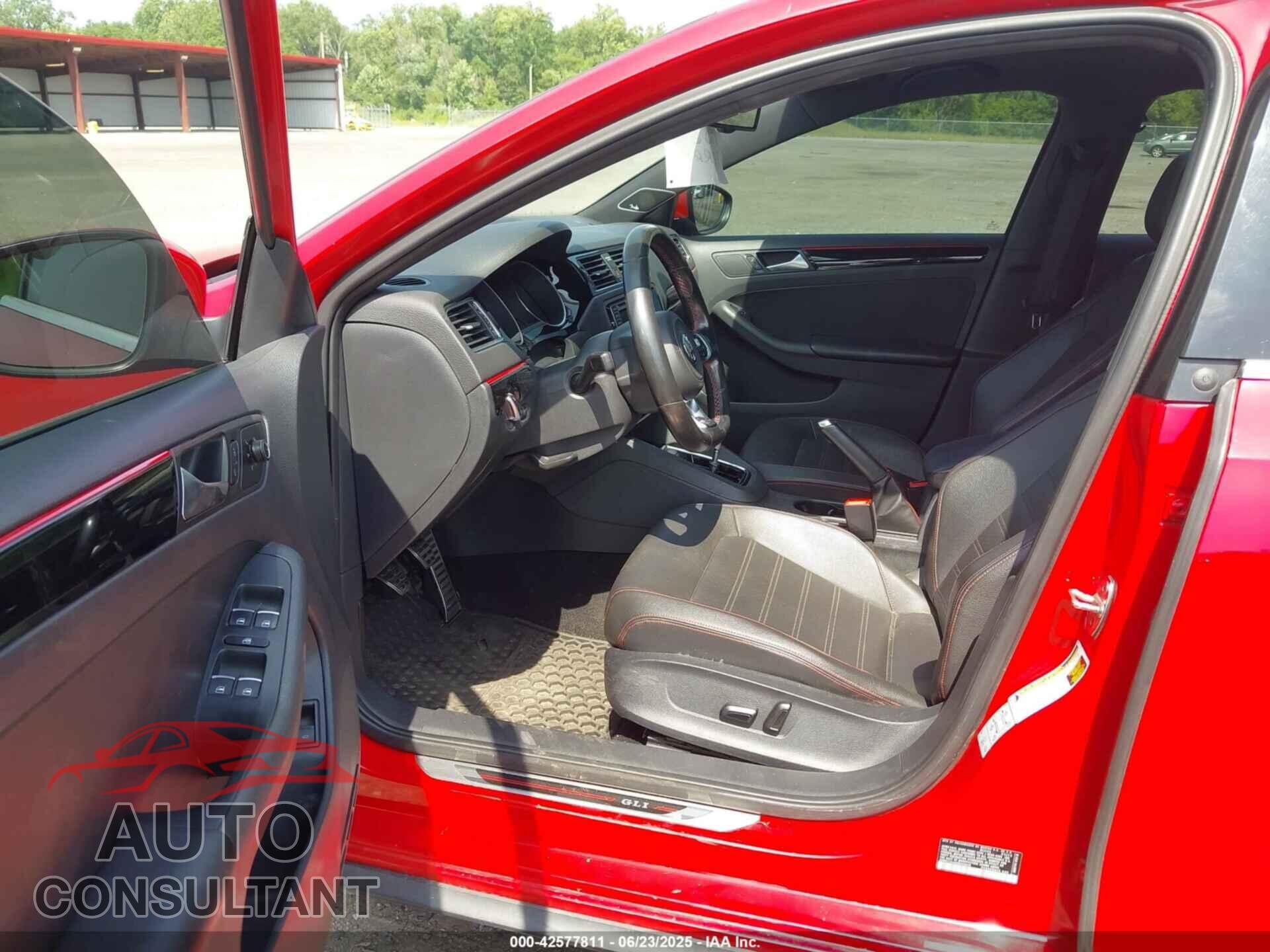 VOLKSWAGEN JETTA 2016 - 3VW5T7AJ2GM384025