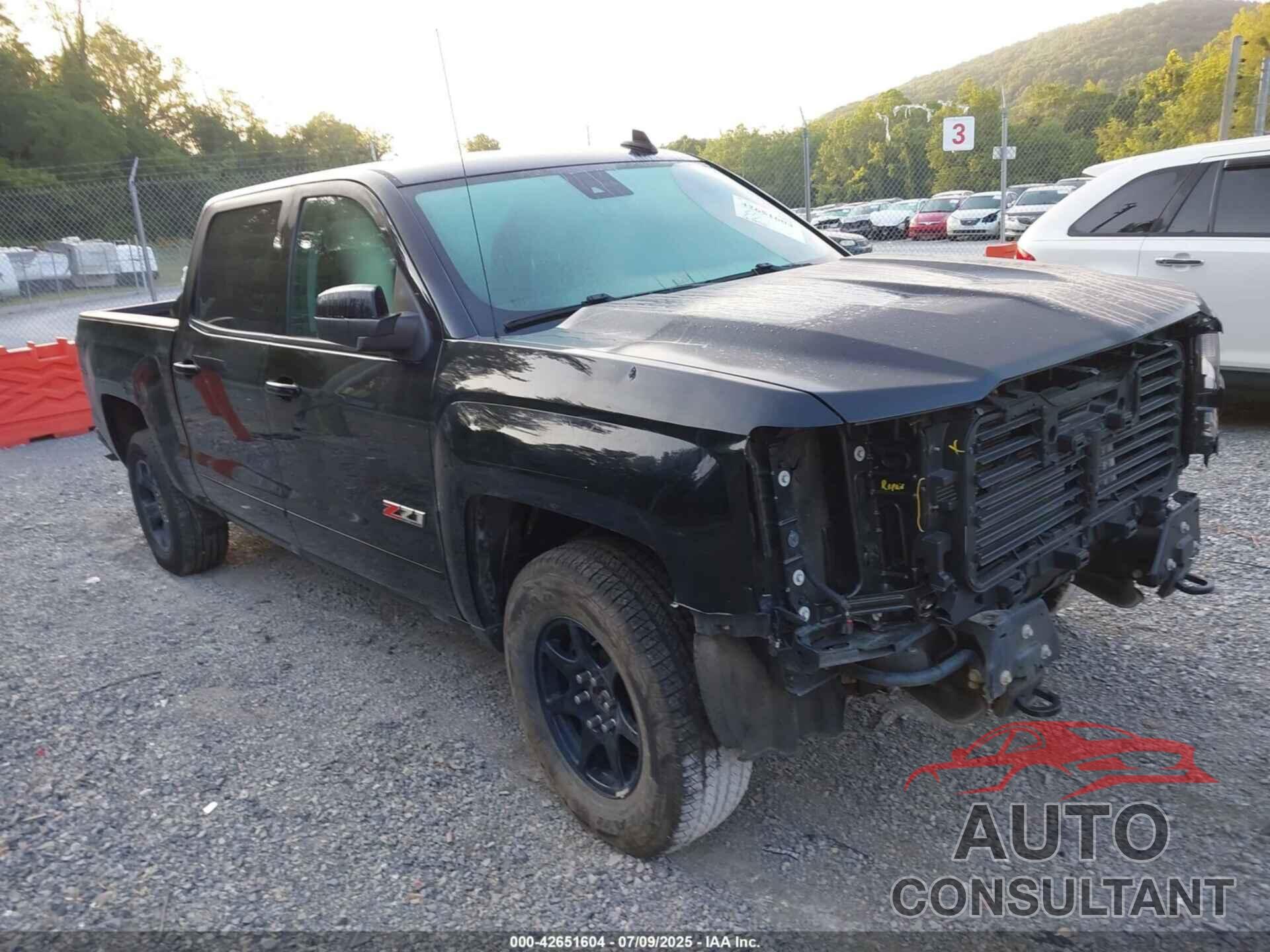CHEVROLET SILVERADO 1500 2018 - 3GCUKSEC3JG548940