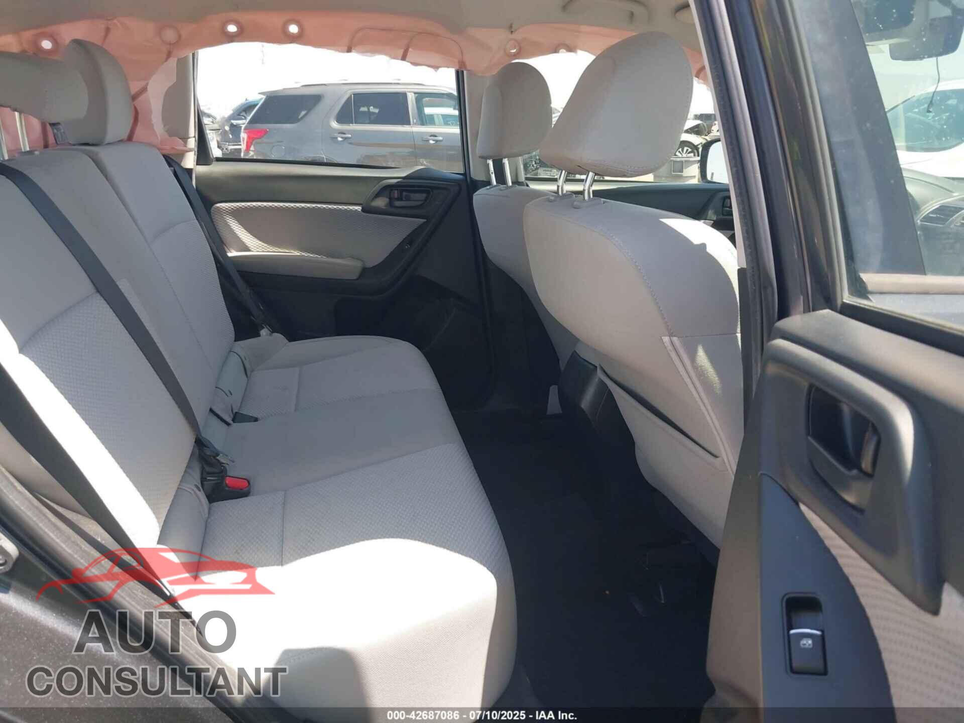 SUBARU FORESTER 2017 - JF2SJABC8HH564643