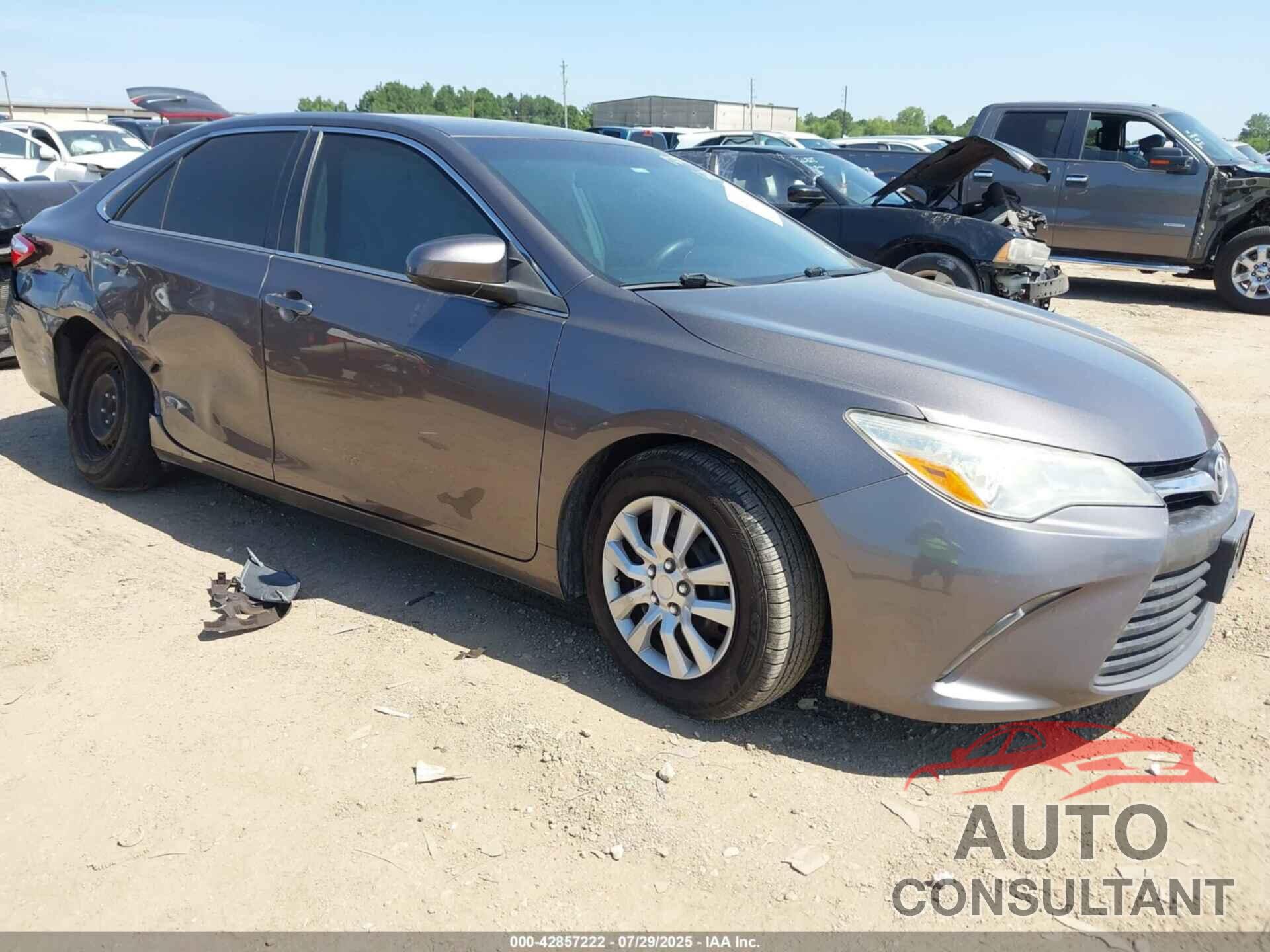 TOYOTA CAMRY 2015 - 4T4BF1FK2FR503229