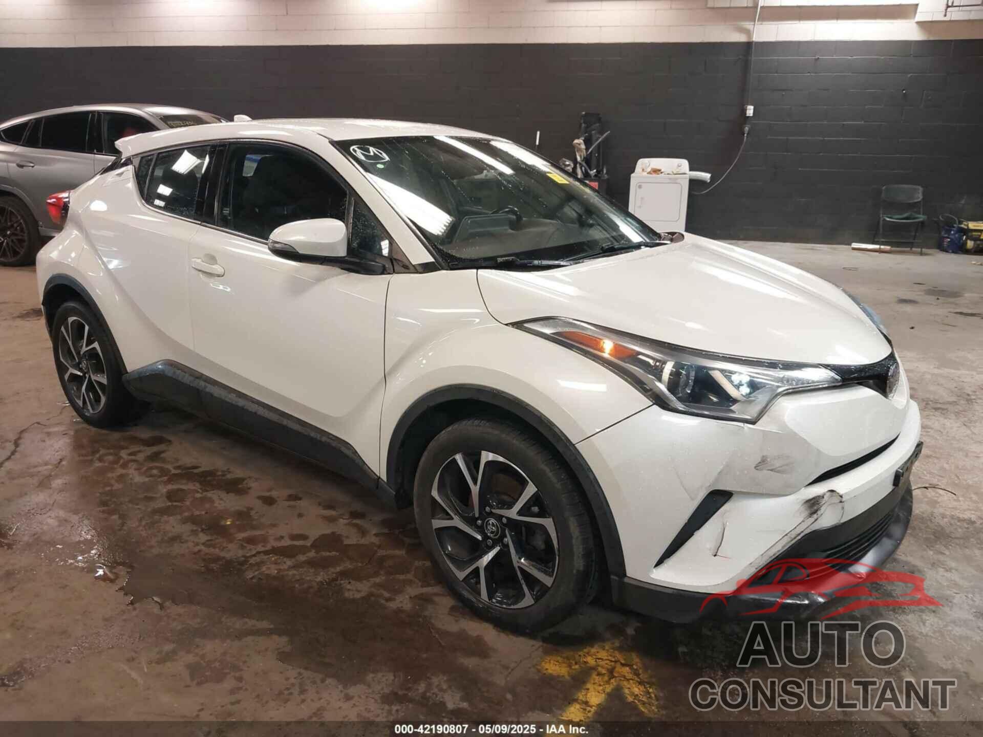 TOYOTA C-HR 2019 - NMTKHMBX5KR073091