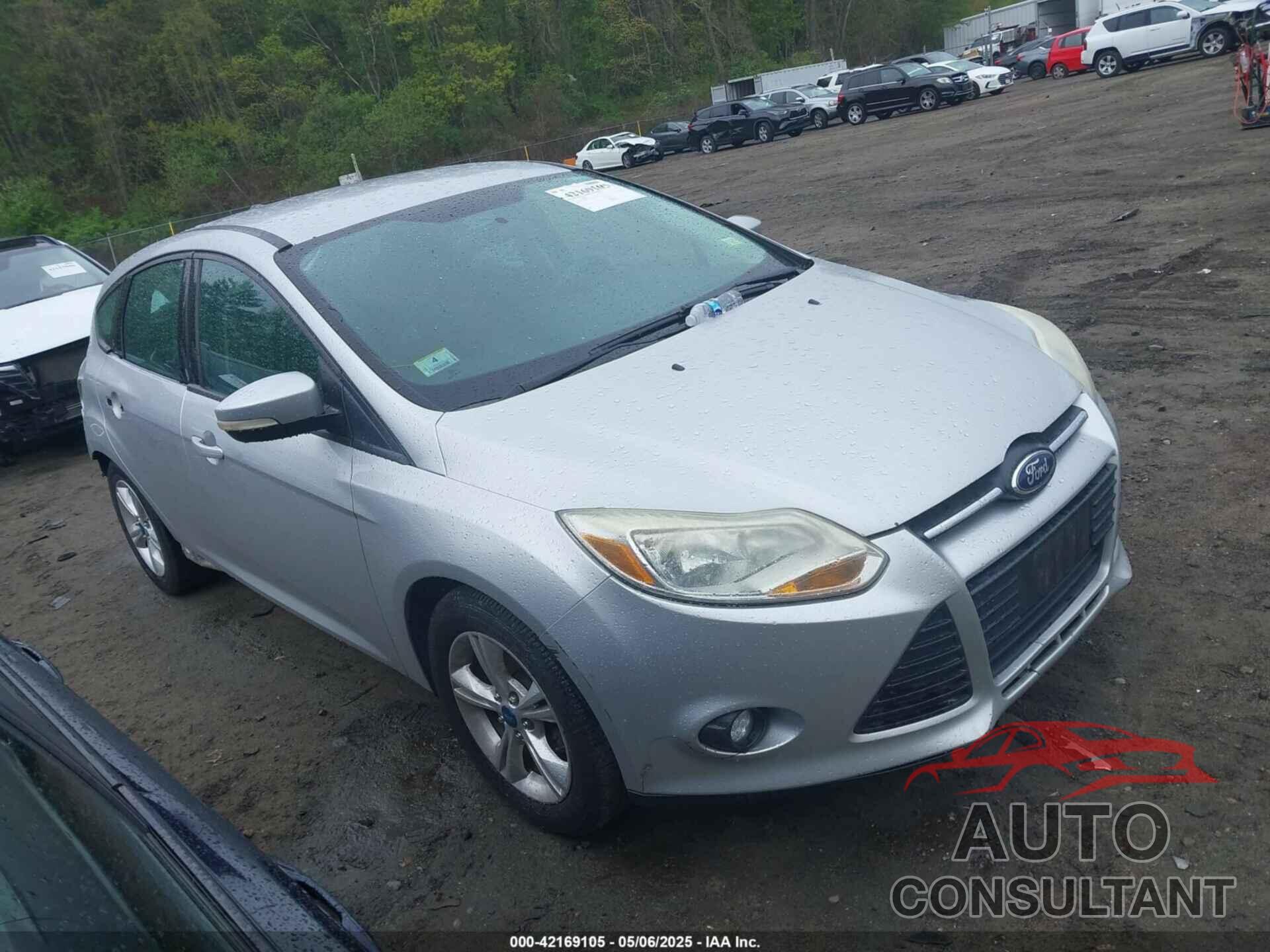 FORD FOCUS 2013 - 1FADP3K28DL161946