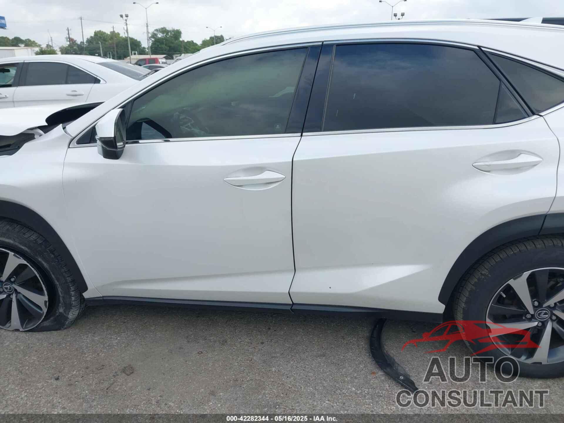 LEXUS NX 300 2021 - JTJGARBZ0M5024140