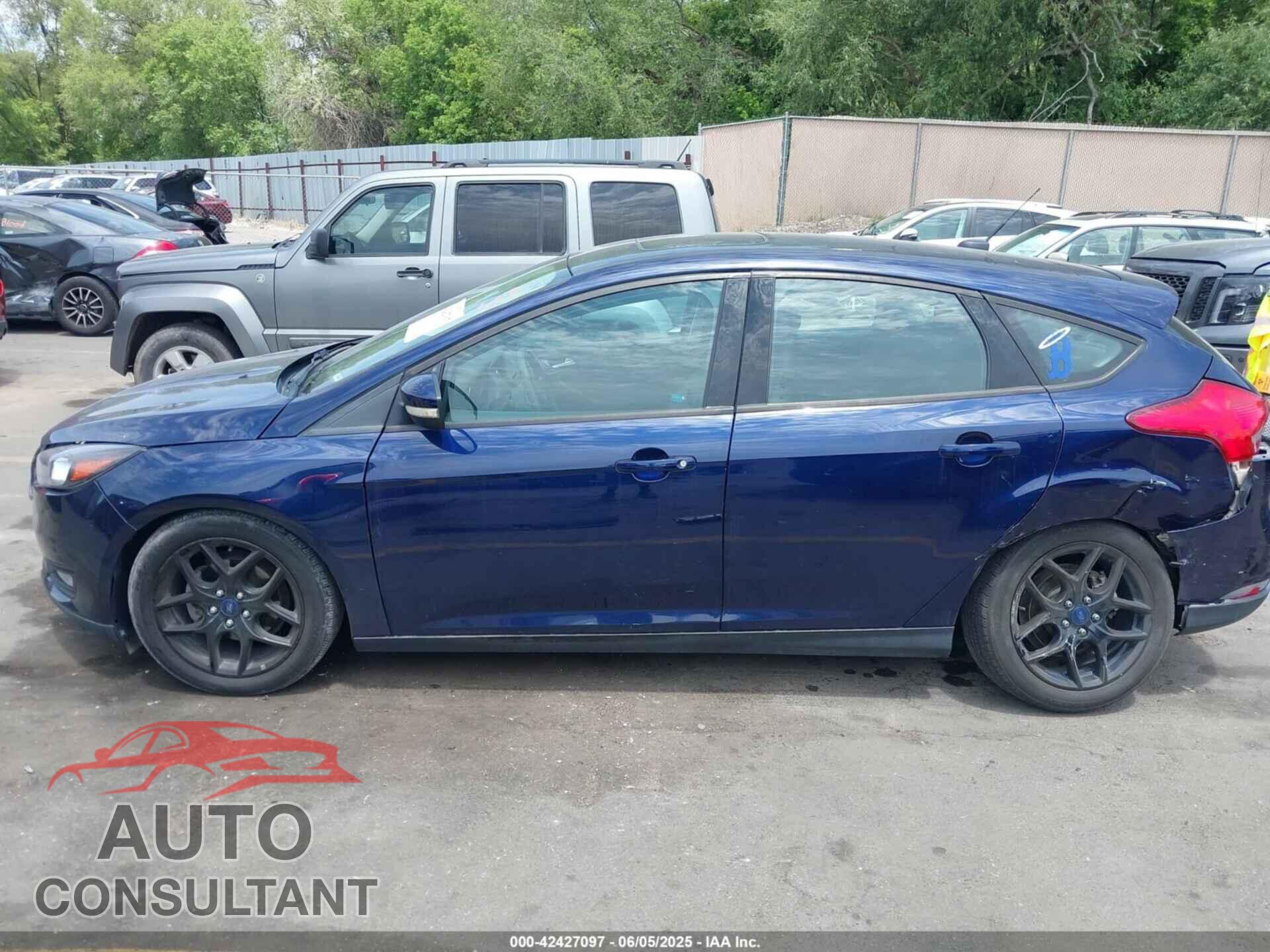 FORD FOCUS 2016 - 1FADP3K25GL315906