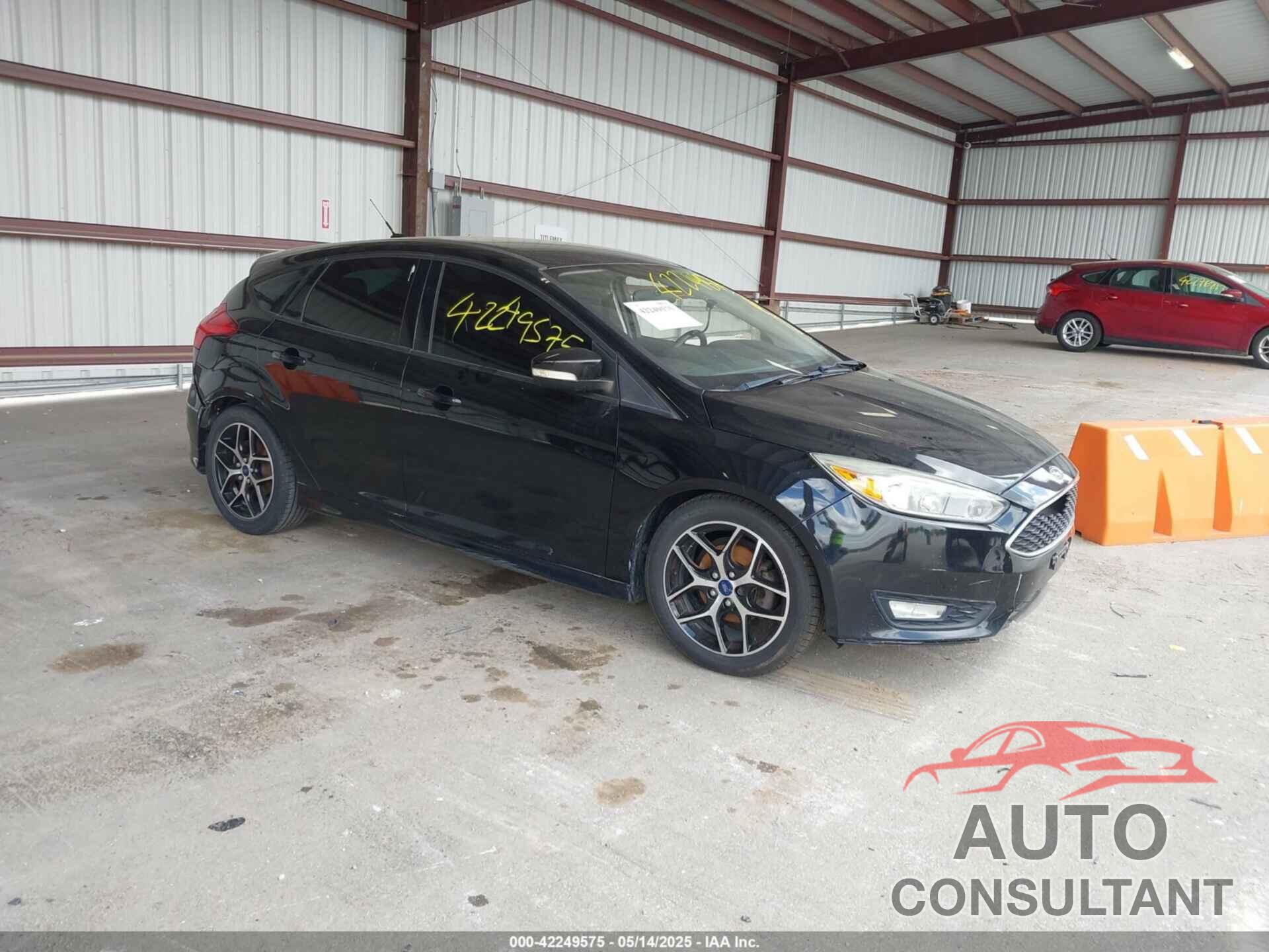 FORD FOCUS 2016 - 1FADP3K29GL210933