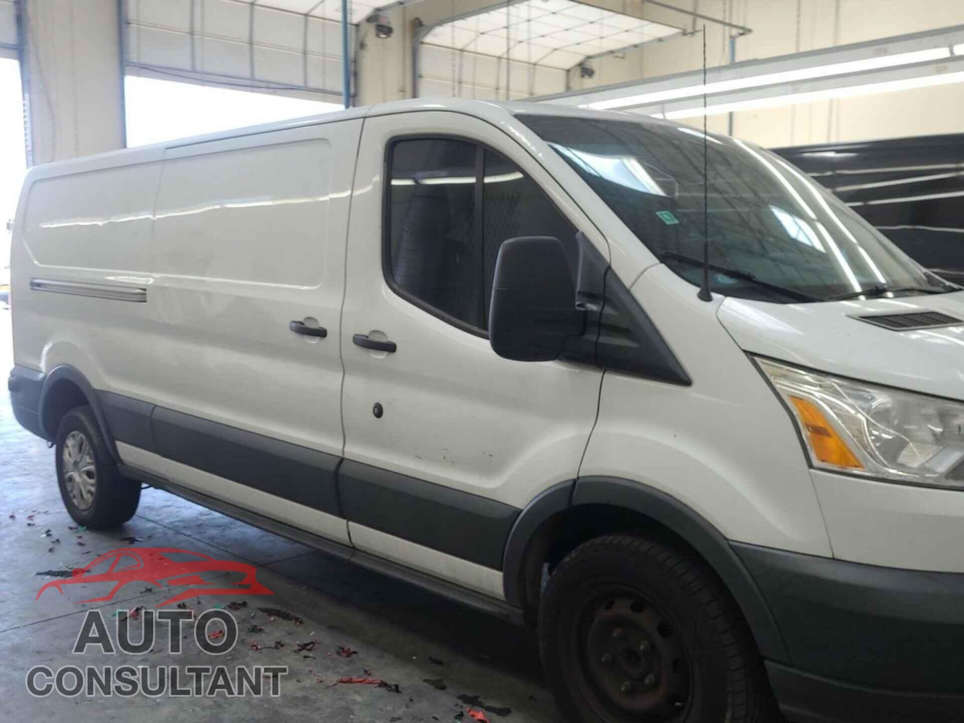 FORD TRANSIT 2017 - 1FTBW2YM4HKB04856