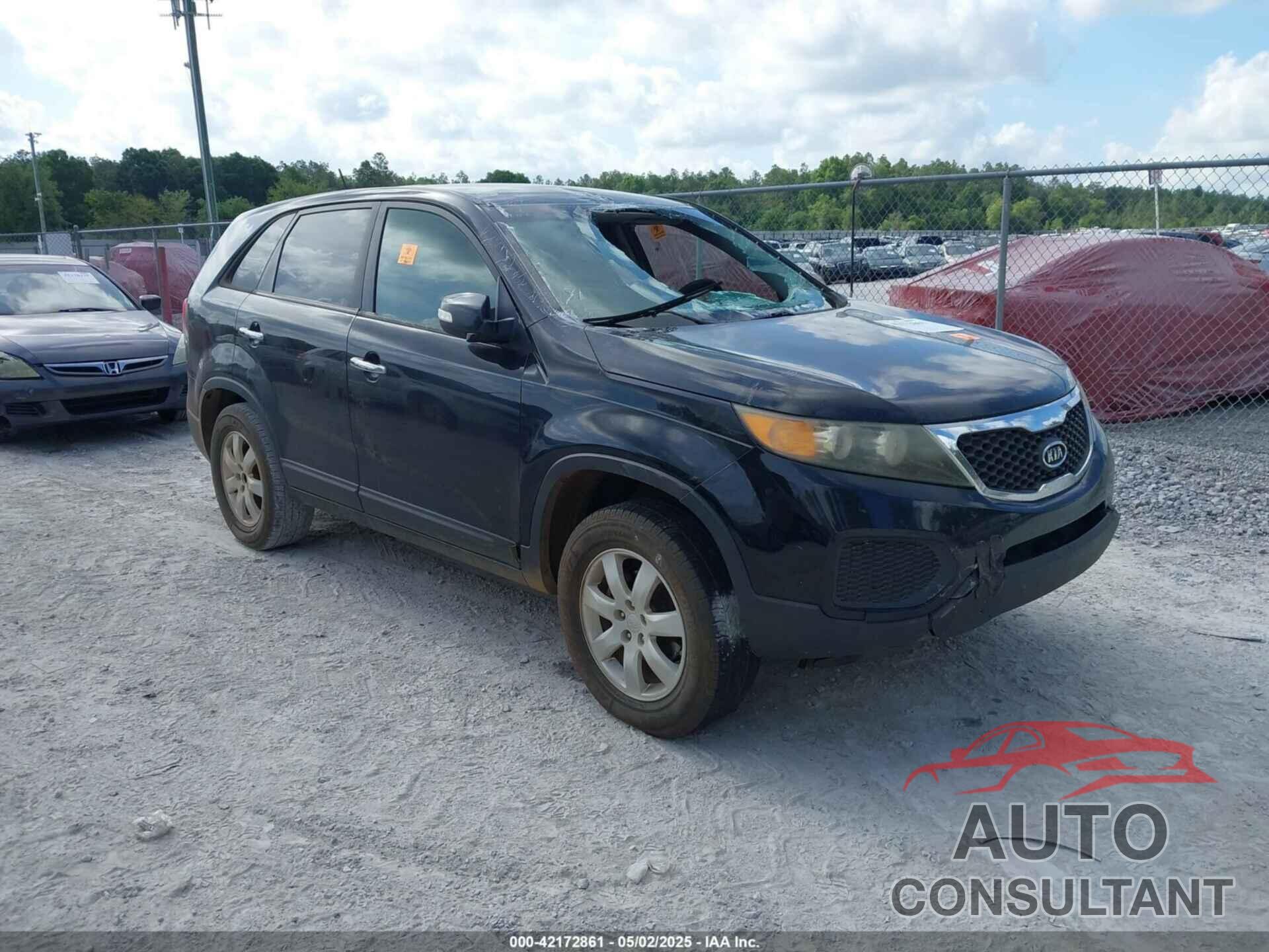 KIA SORENTO 2011 - 5XYKT3A19BG069582
