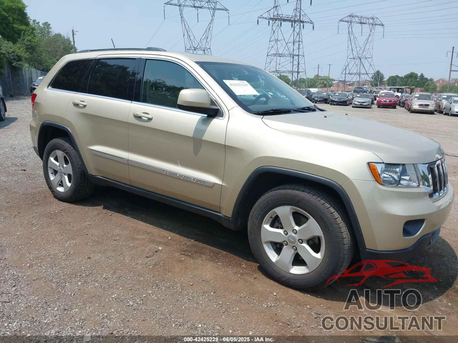 JEEP GRAND CHEROKEE 2011 - 1J4RR4GG0BC713919