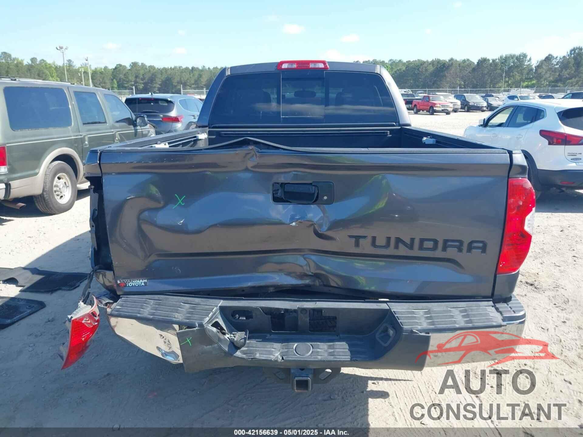 TOYOTA TUNDRA 2017 - 5TFRM5F10HX121218