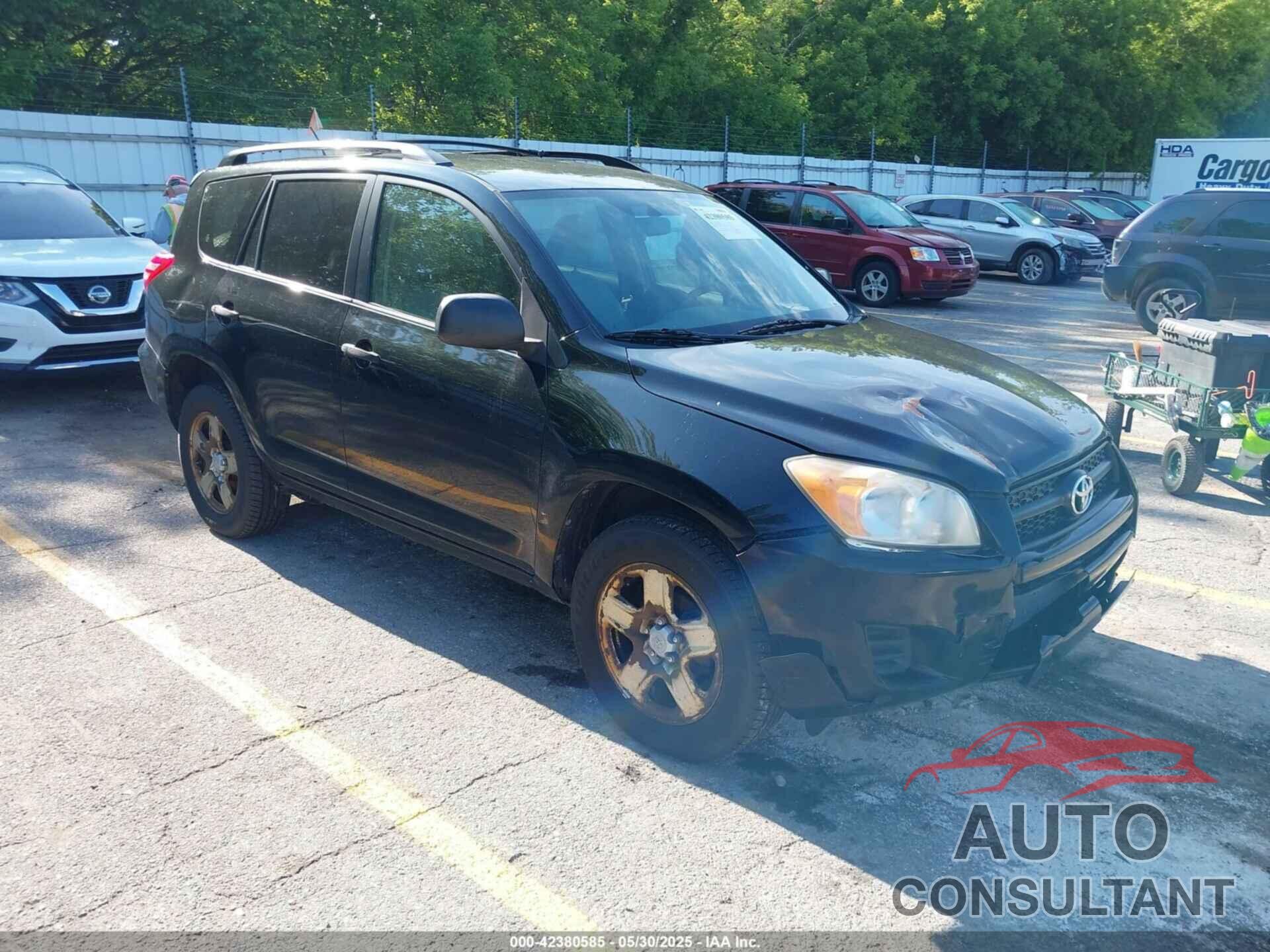 TOYOTA RAV4 2009 - JTMBF33V89D017103