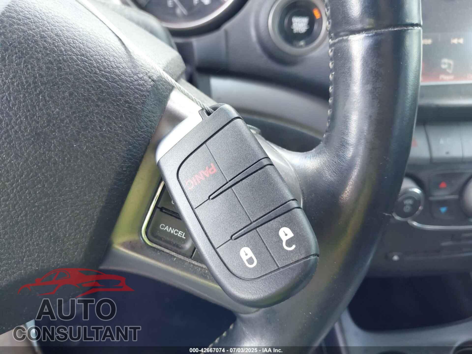 DODGE JOURNEY 2017 - 3C4PDCGG8HT519366
