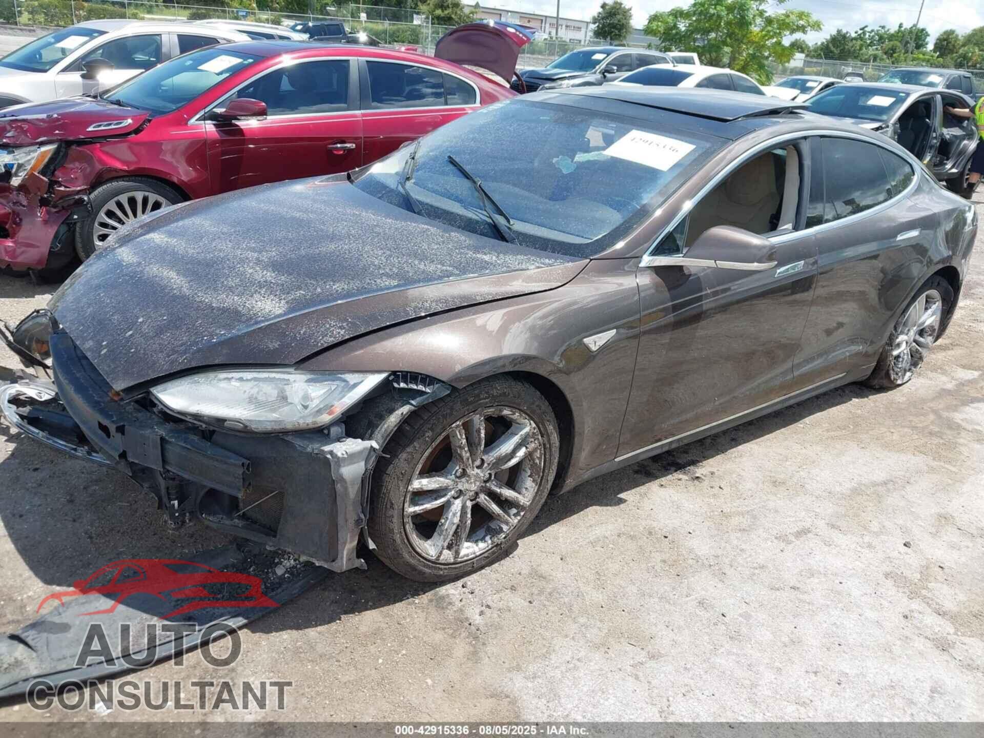 TESLA MODEL S 2013 - 5YJSA1BG3DFP09731