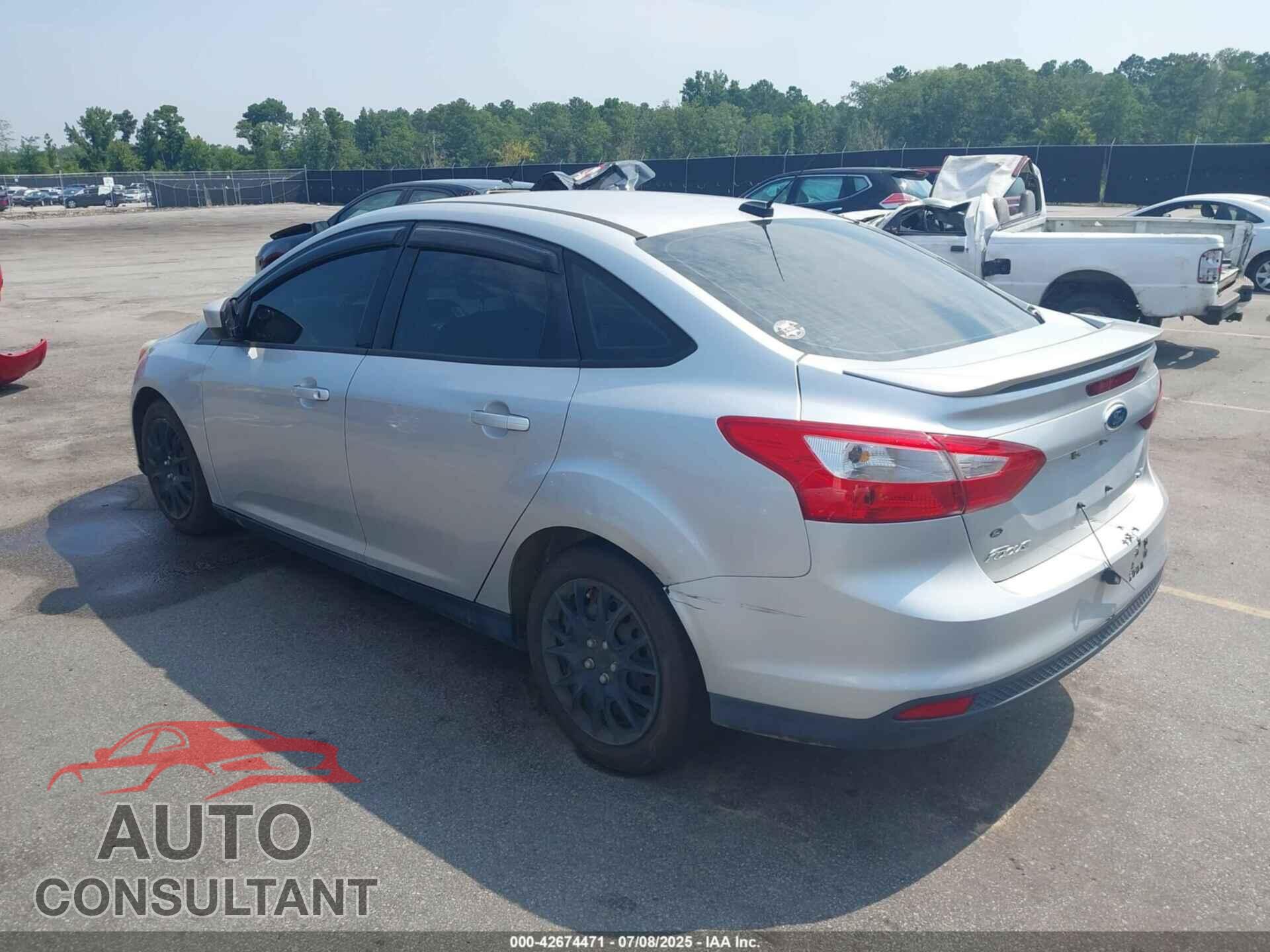 FORD FOCUS 2012 - 1FAHP3F28CL224814