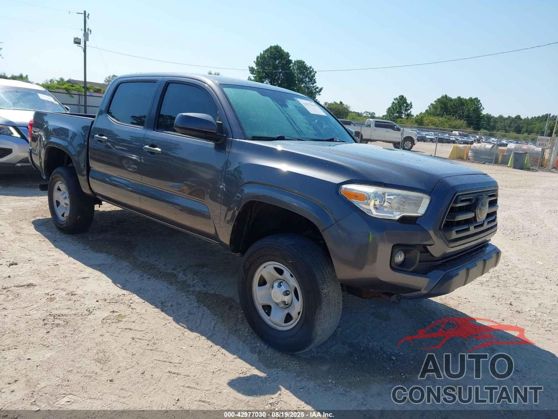 TOYOTA TACOMA 2018 - 5TFAX5GN8JX117882