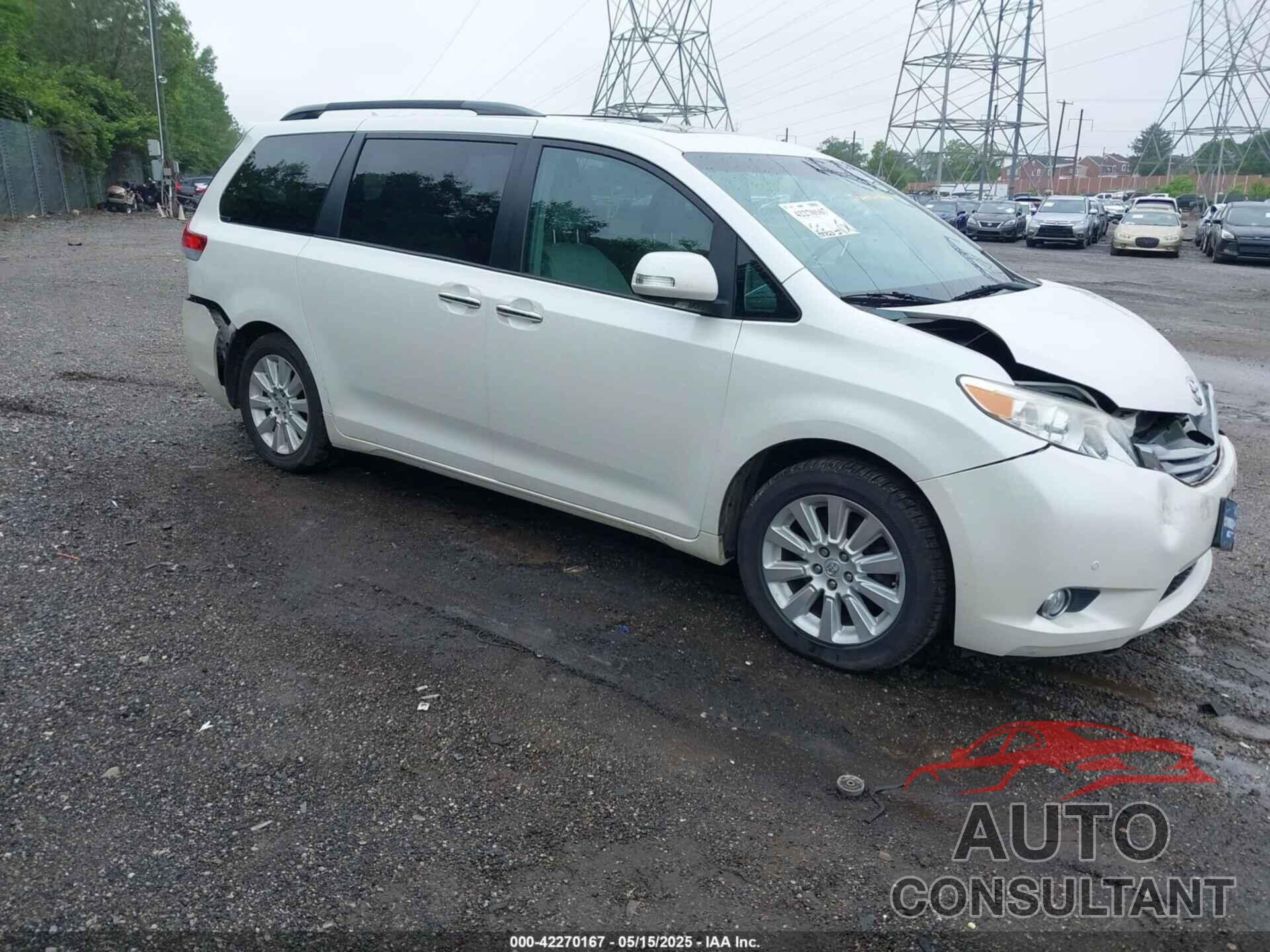 TOYOTA SIENNA 2014 - 5TDDK3DC4ES081882