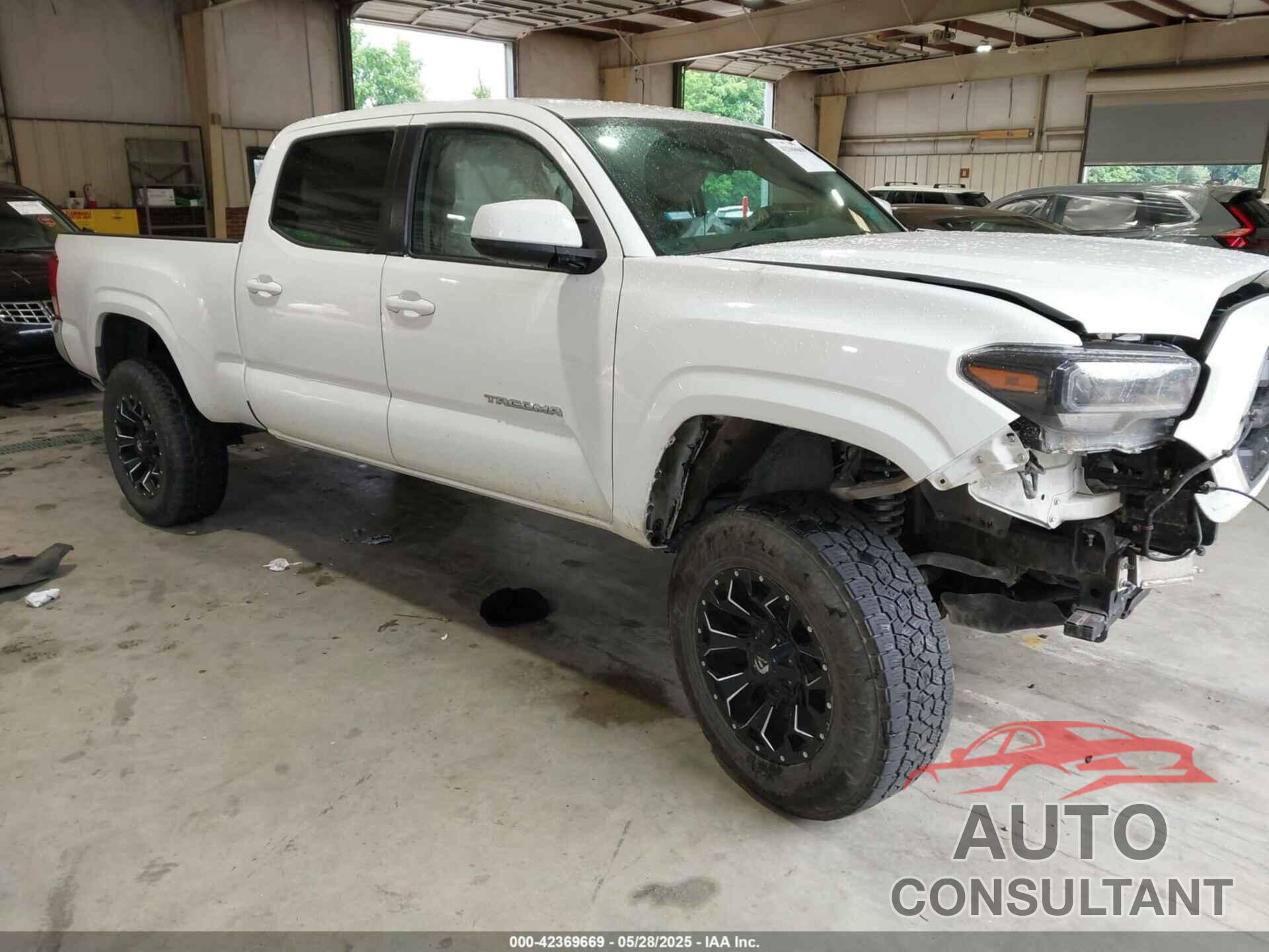 TOYOTA TACOMA 2016 - 5TFDZ5BN9GX011917