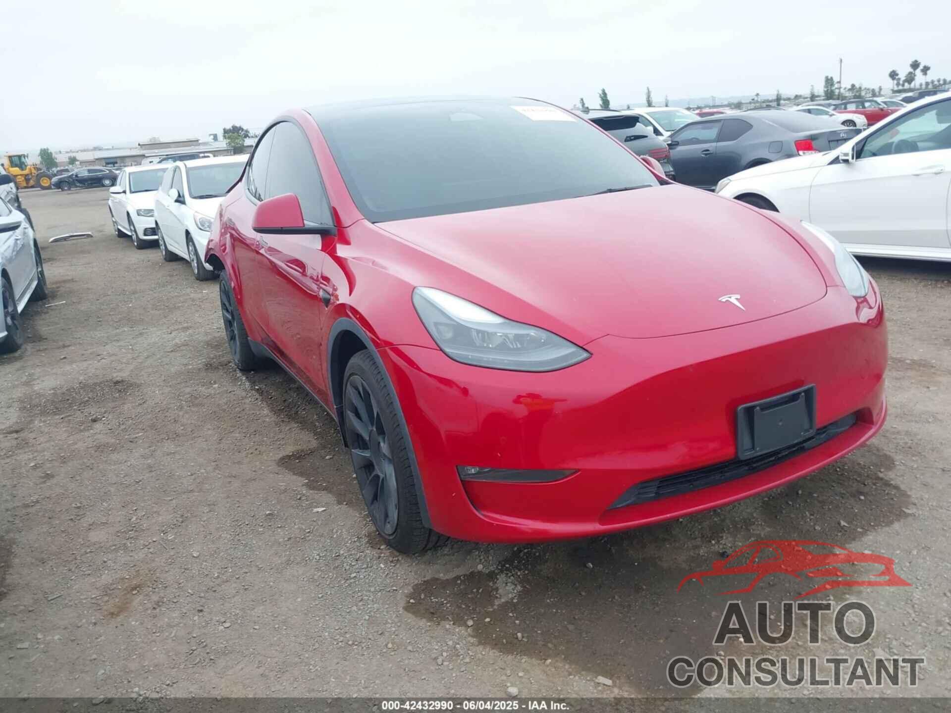 TESLA MODEL Y 2022 - 7SAYGDEE6NF516661