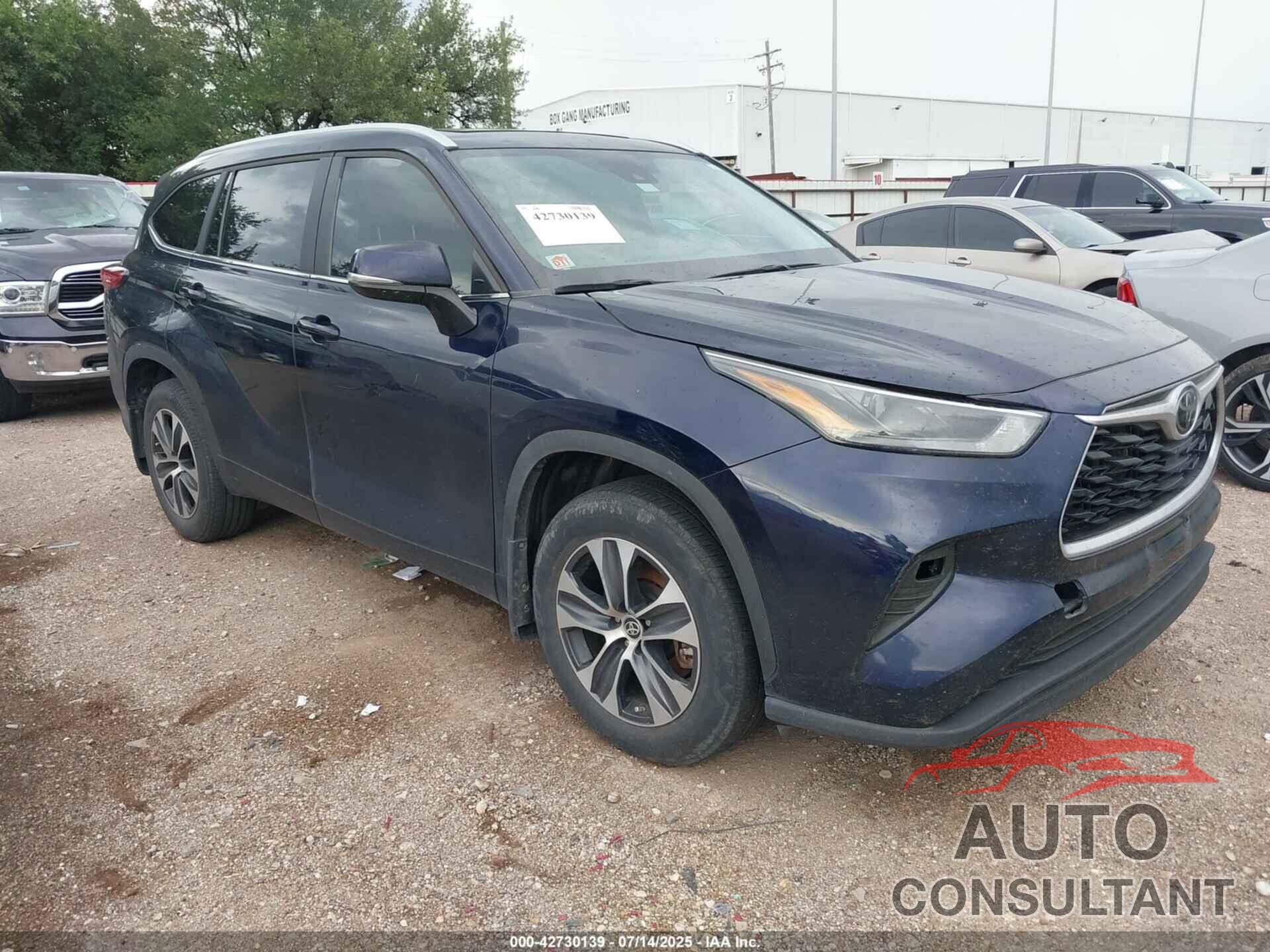 TOYOTA HIGHLANDER 2023 - 5TDKDRAH9PS000737