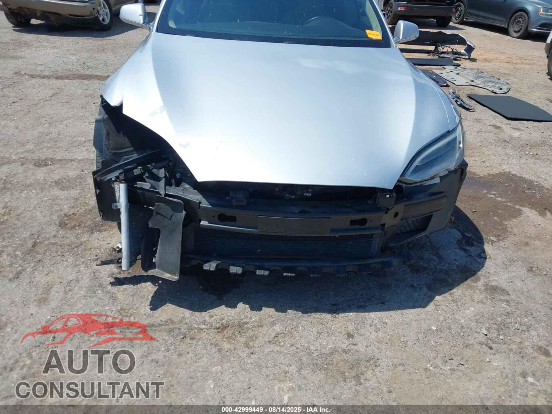 TESLA MODEL S 2017 - 5YJSA1E29HF202449