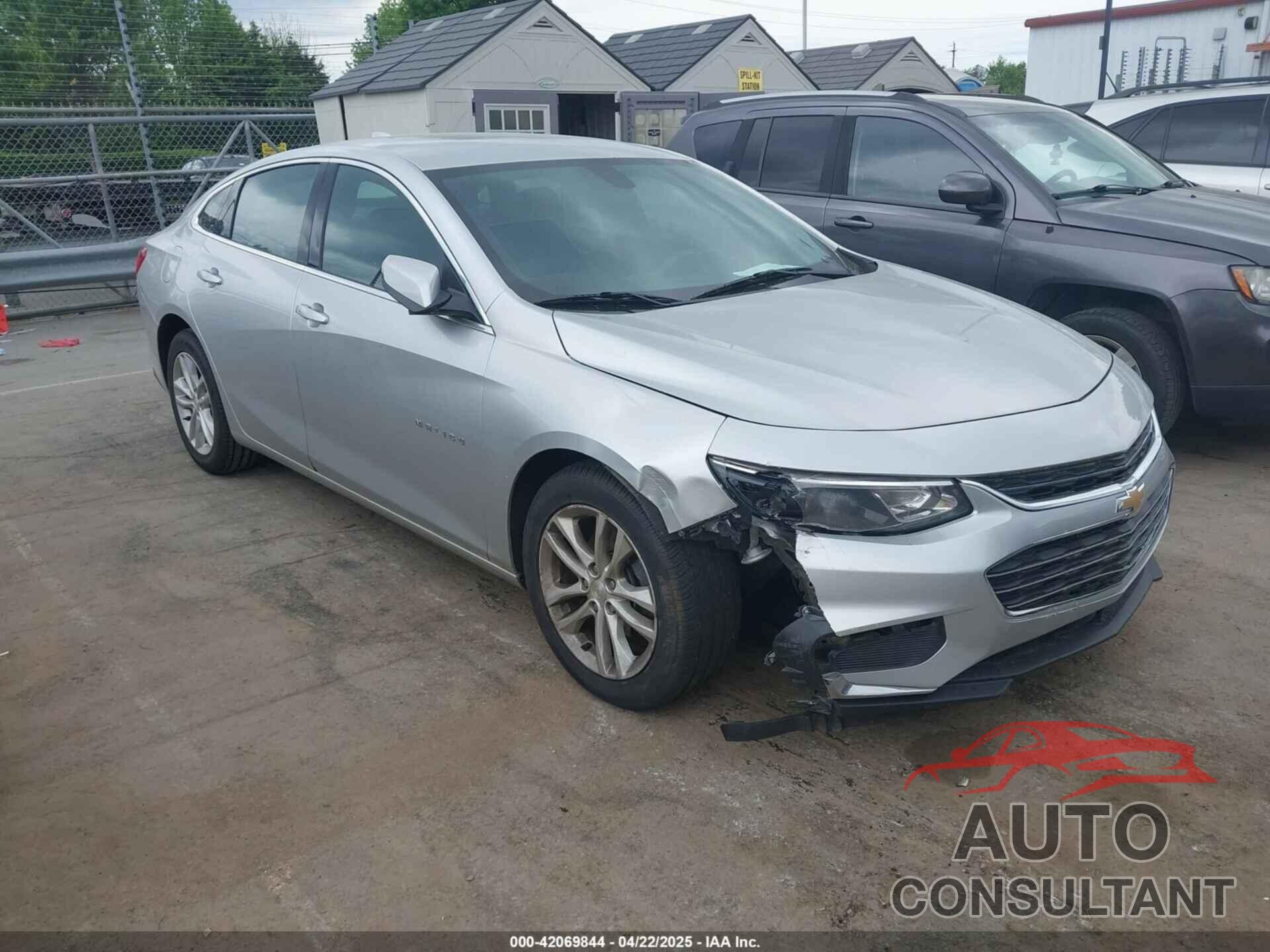 CHEVROLET MALIBU 2018 - 1G1ZD5ST7JF150565