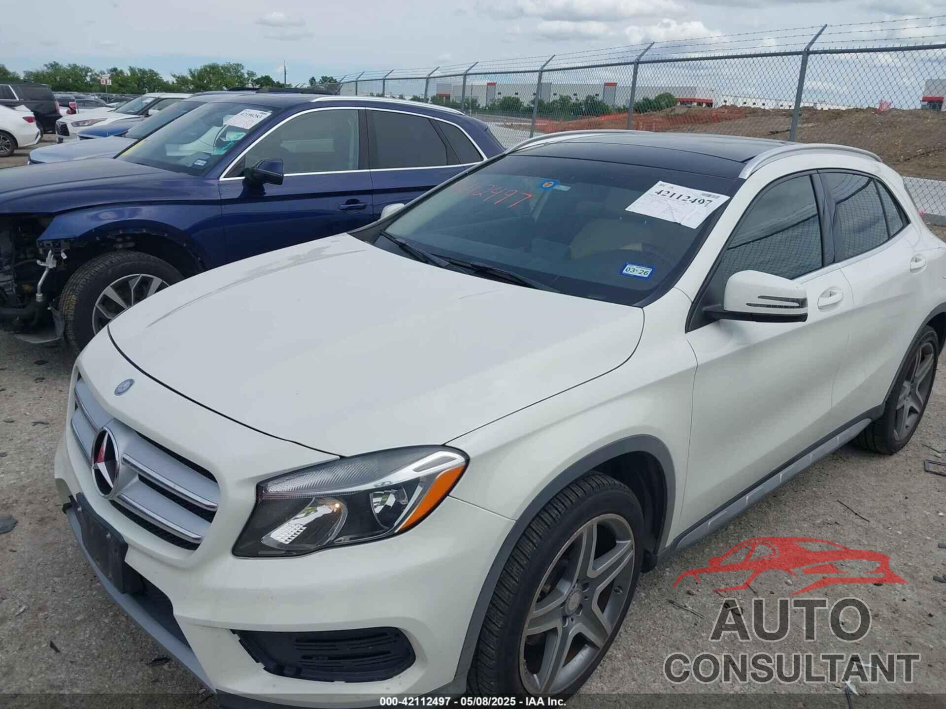 MERCEDES-BENZ GLA 250 2015 - WDCTG4GB6FJ075399