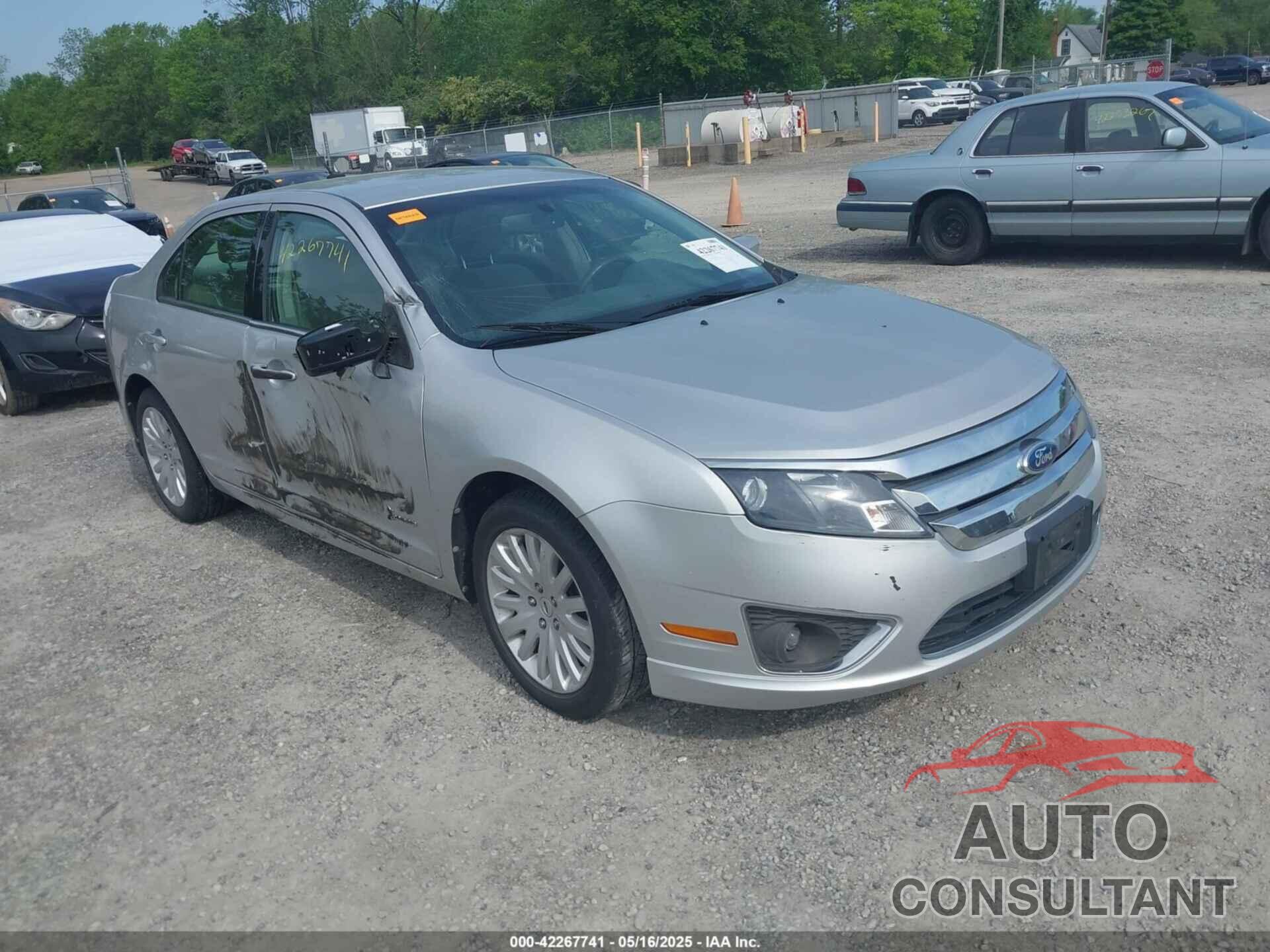 FORD FUSION HYBRID 2011 - 3FADP0L33BR110374