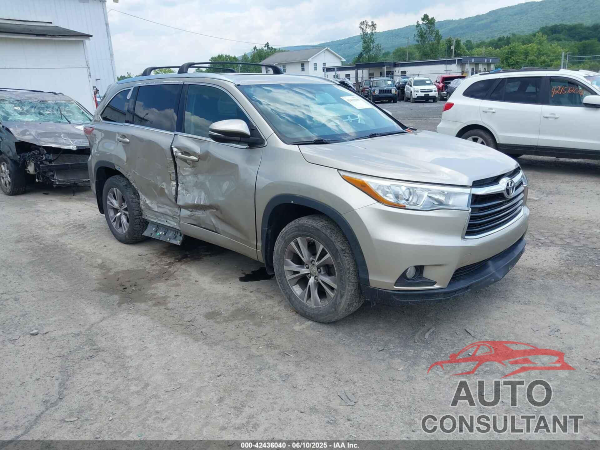 TOYOTA HIGHLANDER 2015 - 5TDJKRFH4FS093904