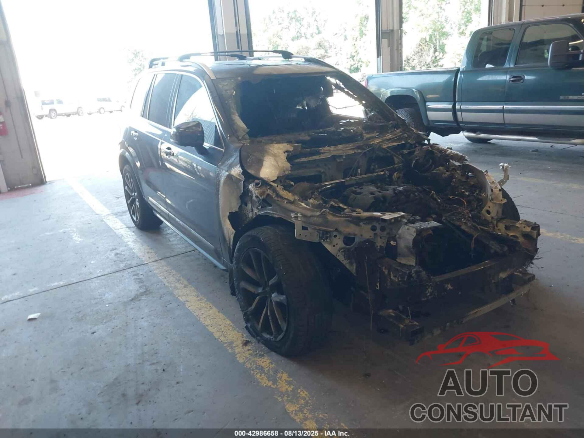 VOLVO XC90 2018 - YV4102PK7J1373228