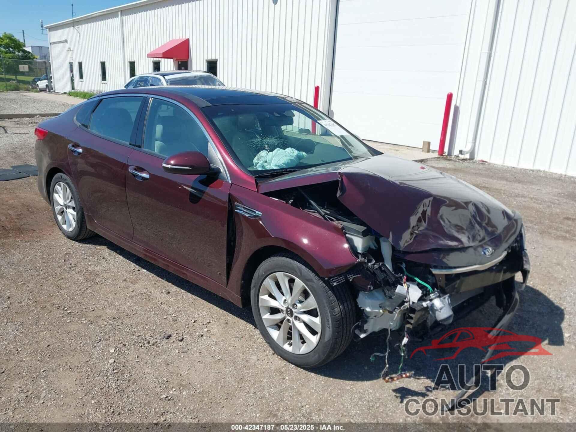 KIA OPTIMA 2016 - 5XXGU4L38GG005052