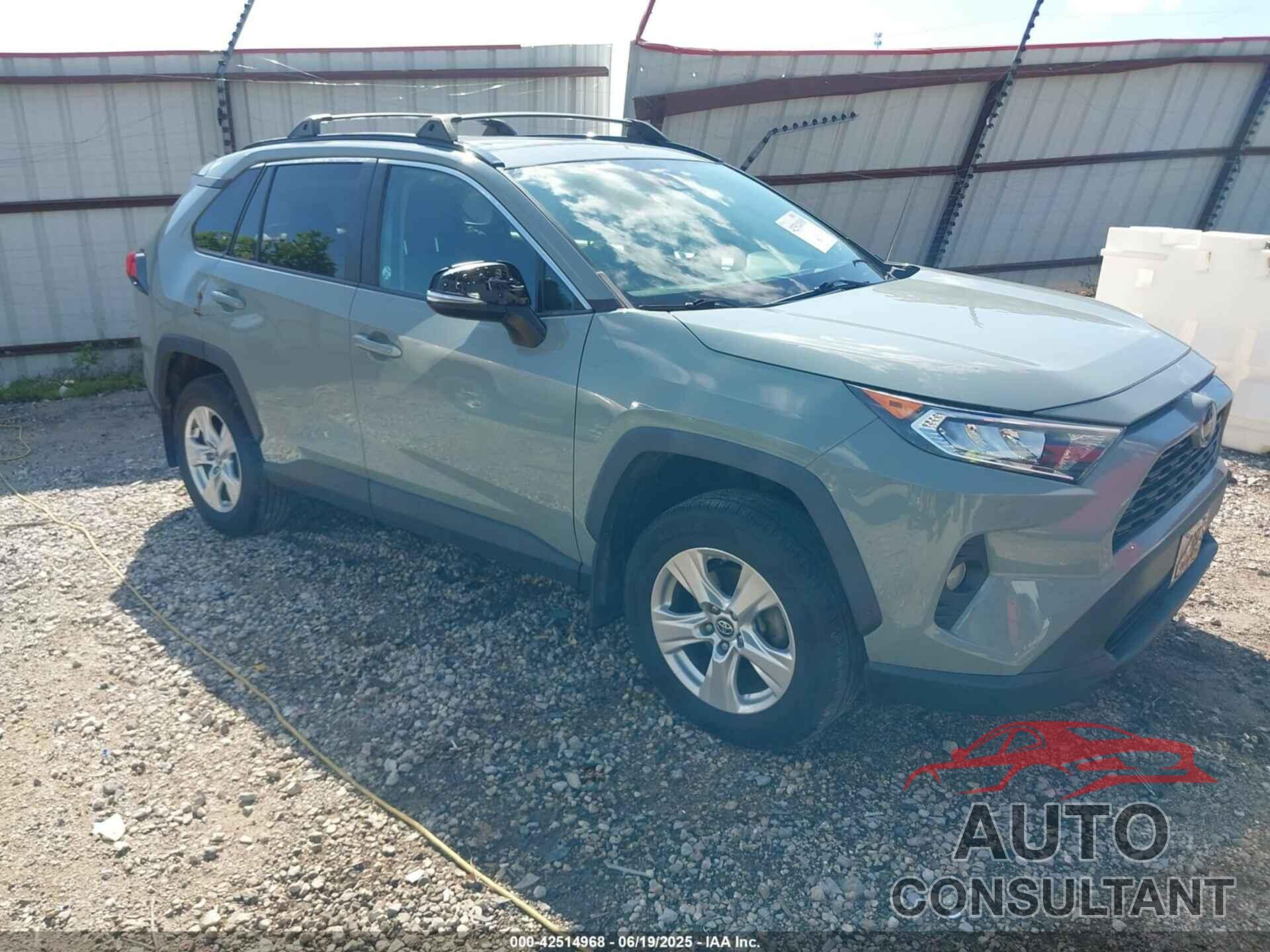 TOYOTA RAV4 2019 - 2T3W1RFV3KW007747