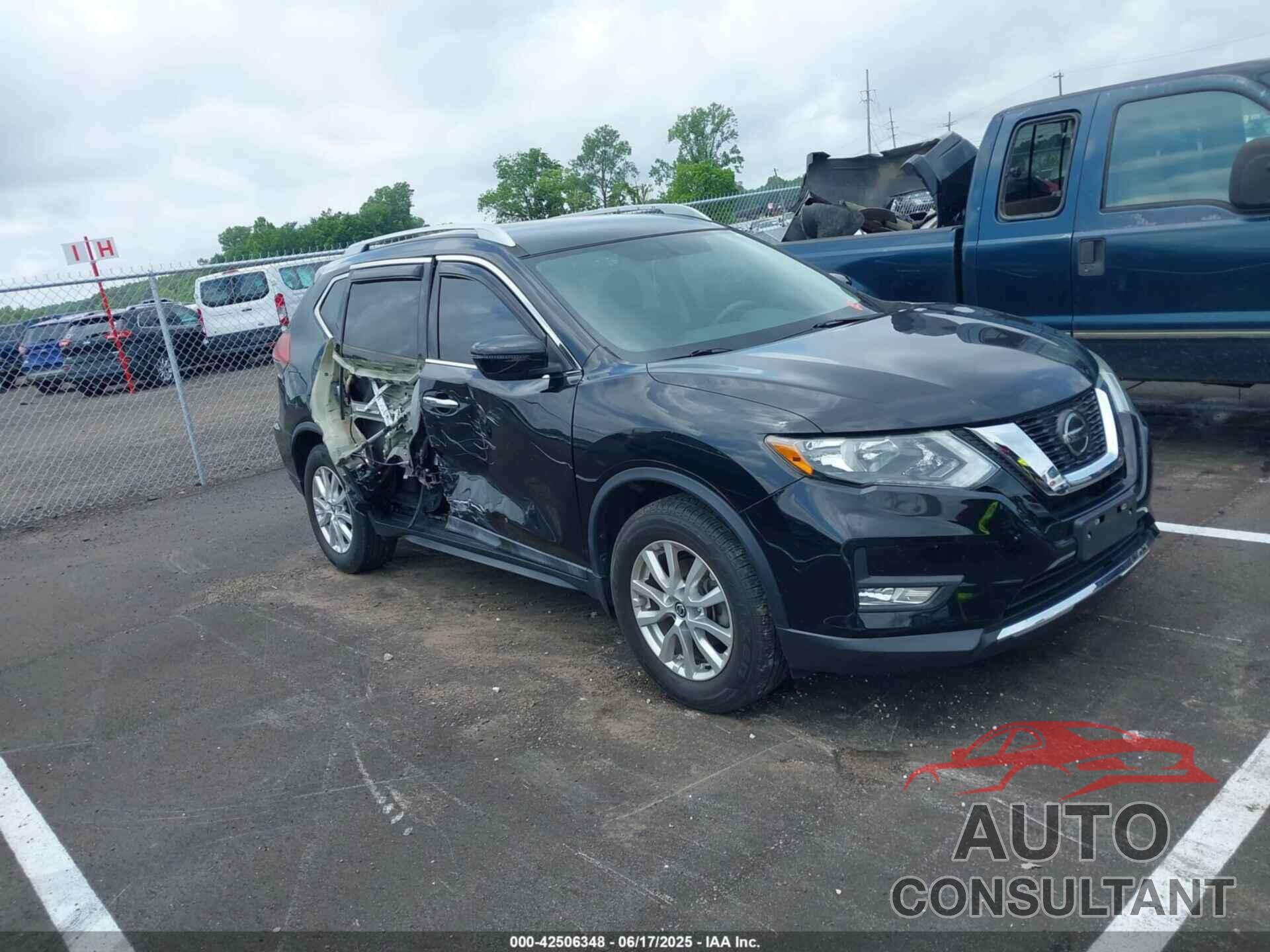 NISSAN ROGUE 2018 - 5N1AT2MT6JC784983