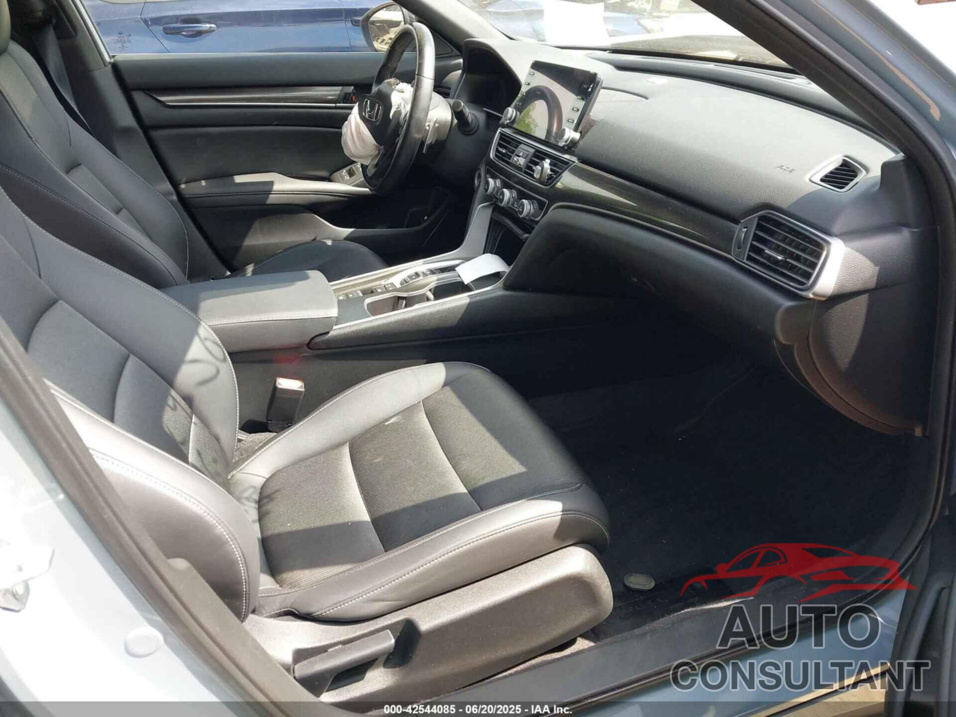 HONDA ACCORD 2022 - 1HGCV3F29NA043599