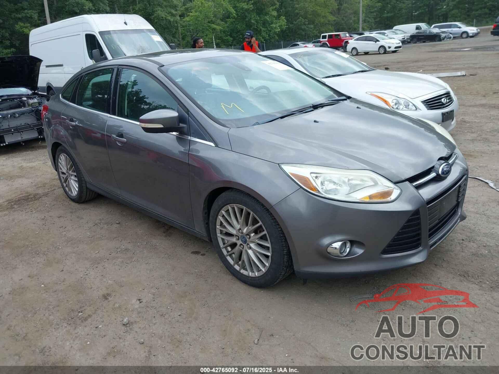FORD FOCUS 2012 - 1FAHP3H25CL345488