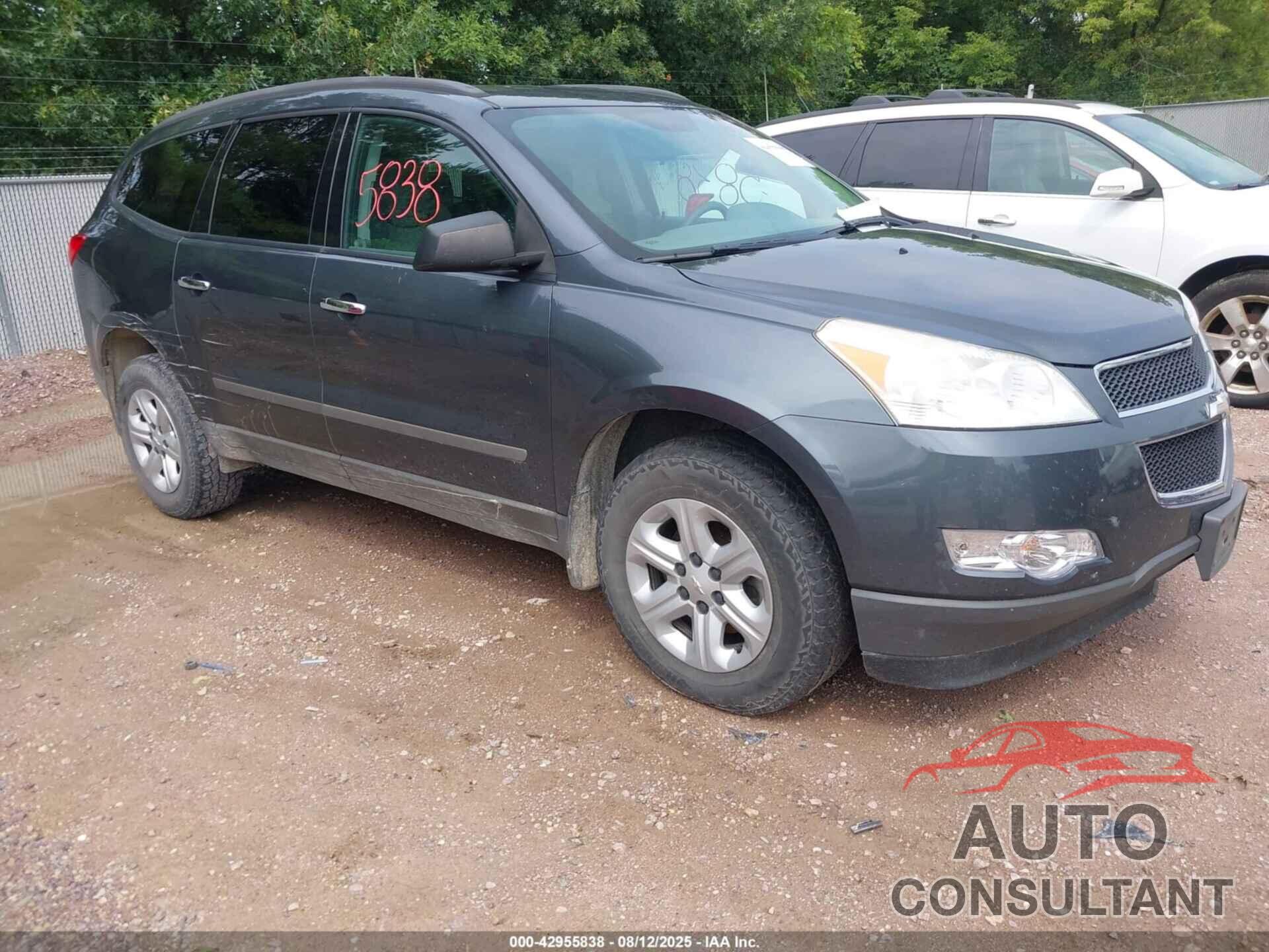 CHEVROLET TRAVERSE 2010 - 1GNLREED5AJ231085