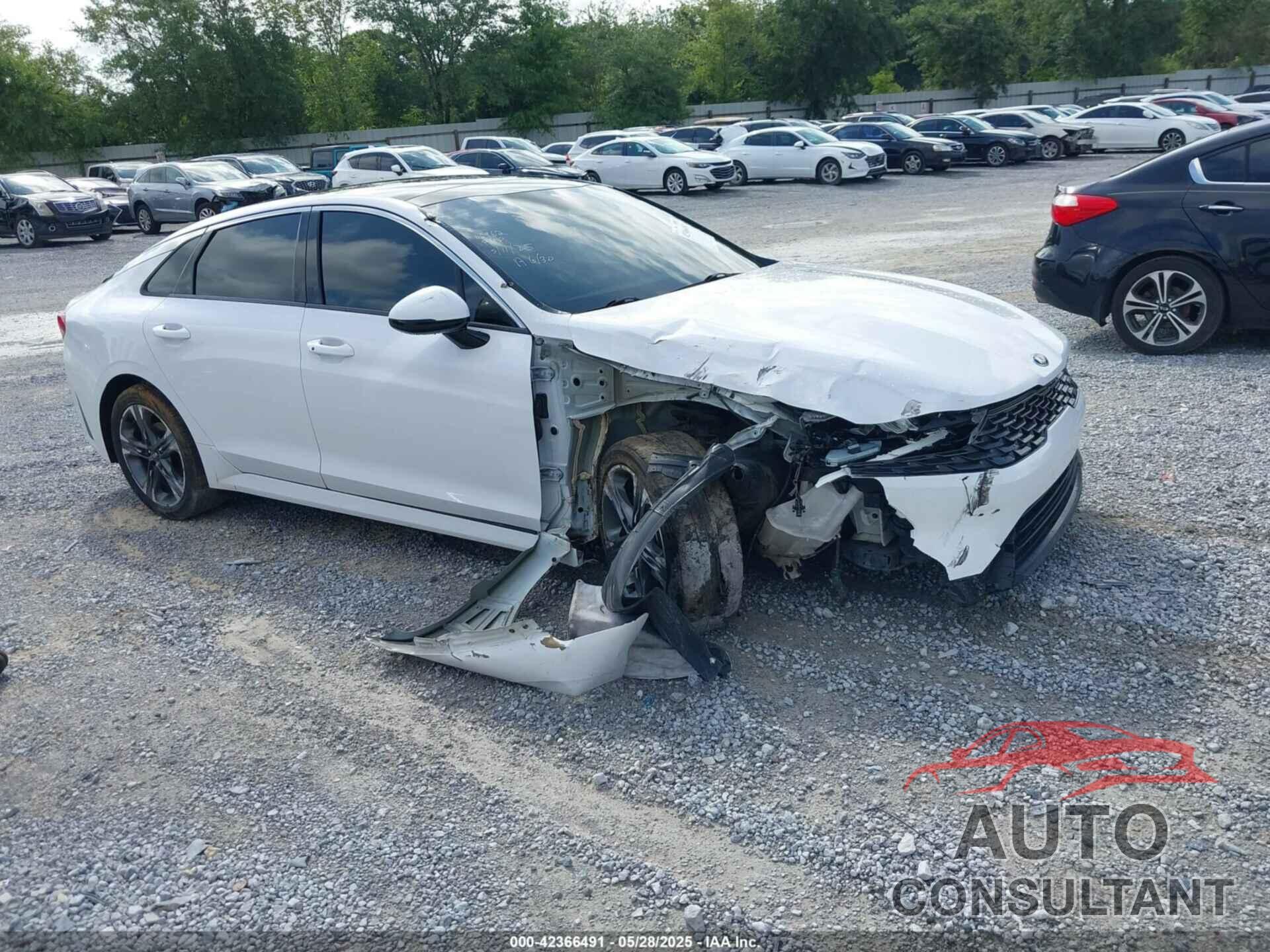 KIA K5 2021 - 5XXG34J26MG029391