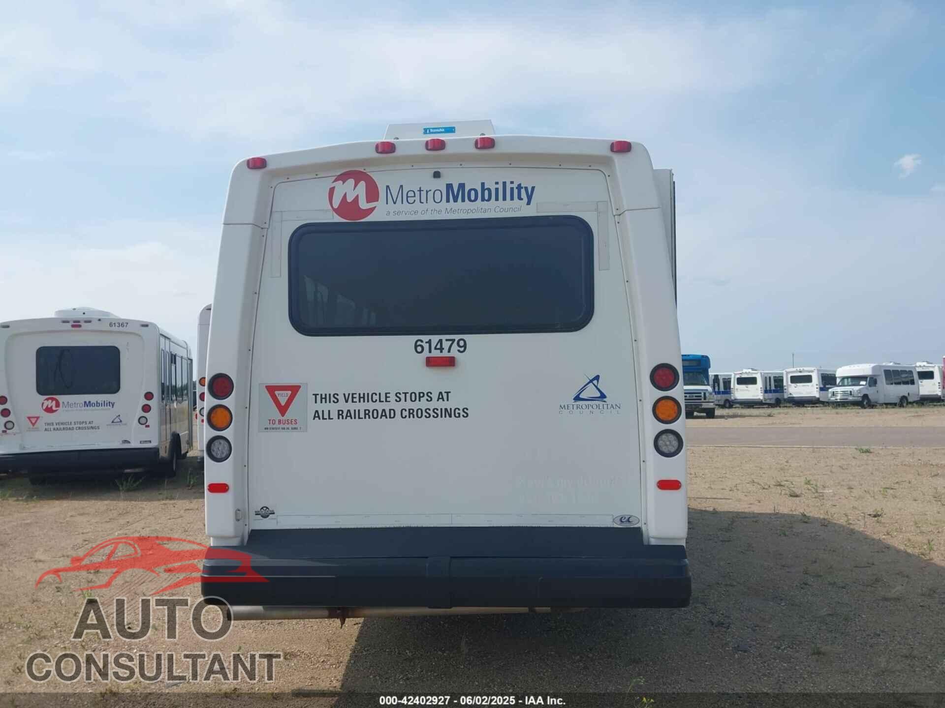 FORD E-450 CUTAWAY 2019 - 1FDFE4FS9KDC56690